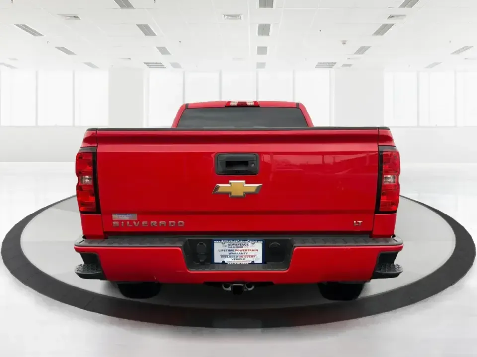 2017 Chevrolet Silverado 1500 2LT (1GCVKREC2HZ) with an EcoTec3 4.3L V-6 gasoline direct injection engine, 6A transmission, located at 1184 Kauffman Ave, Fairborn, OH, 45324, (937) 908-9800, 39.807072, -84.030914 - **Unleash Adventure with the 2017 Chevrolet Silverado 1500 at Advantage Car and Credit Moraine, OH!**<br /> <br /> Are you ready to conquer your daily commute or embark on thrilling weekend adventures? The 2017 Chevrolet Silverado 1500 is more than just a truck; it's a lifestyle choice perfect for - Photo#3