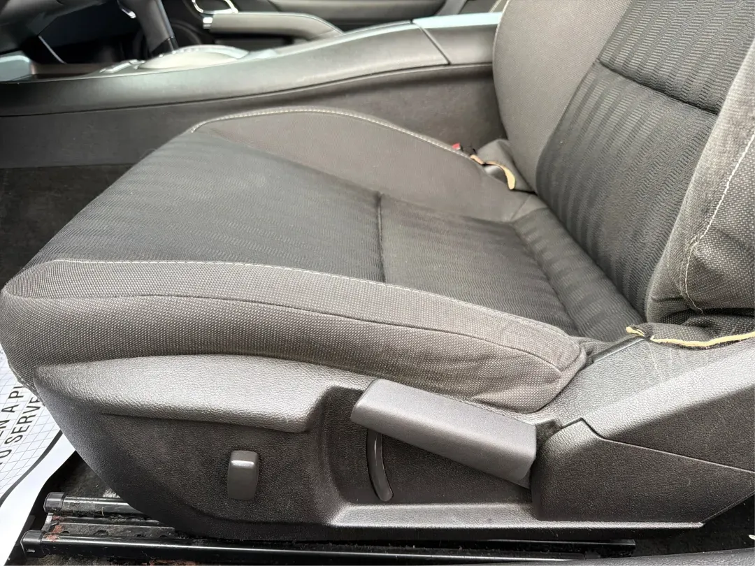 2013 Chevrolet Camaro 2LS (2G1FA1E35D9) with an 3.6L V-6 gasoline direct injection engine, located at 1230 East Main St, Xenia, OH, 45385, (937) 908-9800, 39.688026, -83.910172 - Experience the thrill of the open road with the 2013 Chevrolet Camaro 2LS, an exhilarating coupe that effortlessly blends style, performance, and practicality. Ideal for weekend adventures, daily commuting, or simply turning heads as you cruise through Troy, OH, this vehicle is built for those who a - Photo#17