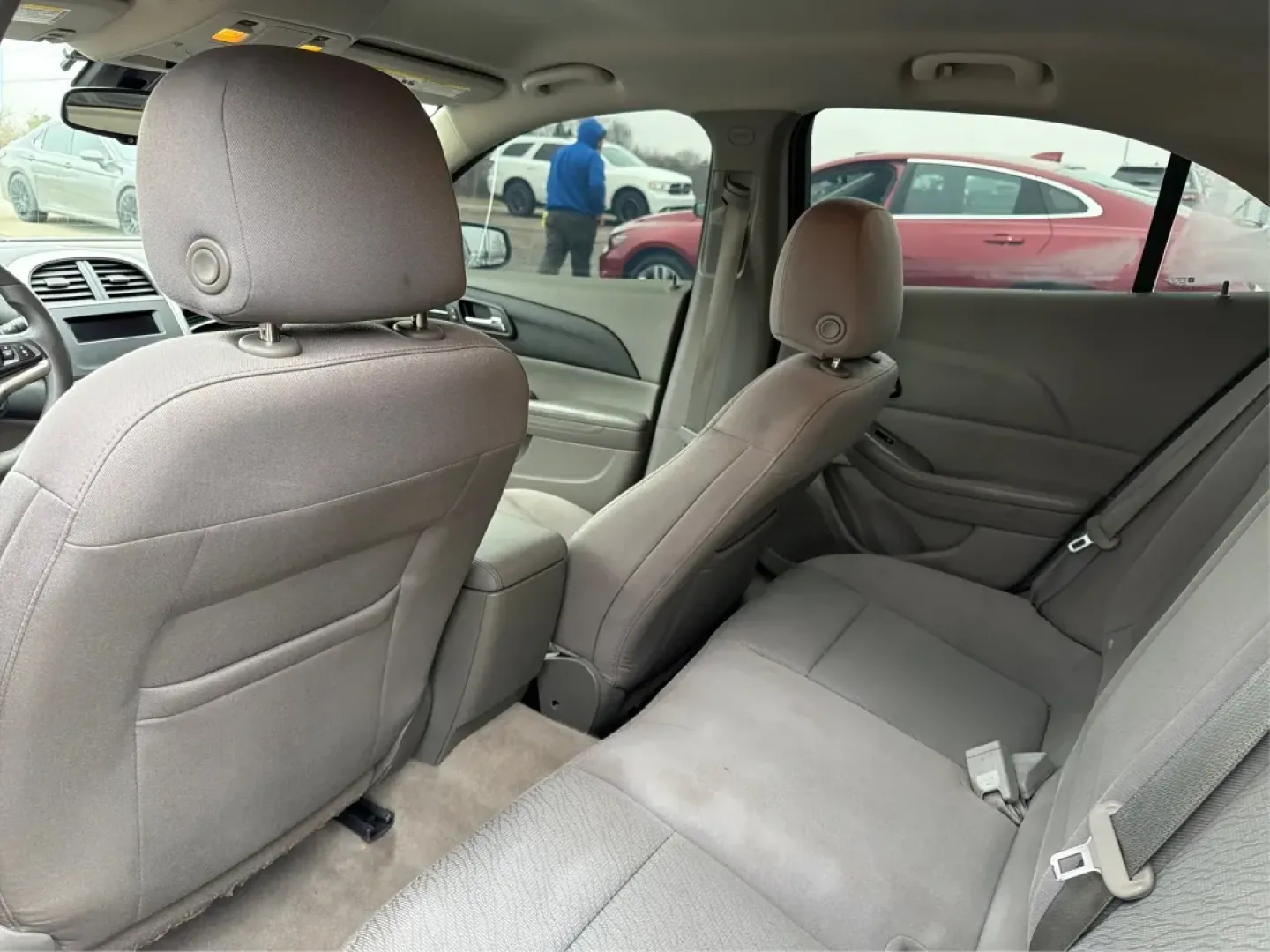 2014 Chevrolet Malibu 1LS (1G11B5SL5EU) with an ECOTEC 2.5L I-4 gasoline direct injection engine, located at 4508 South Dixie Dr, Moraine, OH, 45439, (937) 908-9800, 39.689976, -84.218452 - Experience the perfect blend of comfort, style, and reliability with the 2014 Chevrolet Malibu 1LS, available now at Advantage Car and Credit Moraine! Whether you're commuting to work, running errands, or planning a weekend getaway, this sleek sedan is designed to enhance your driving experience wh - Photo#10