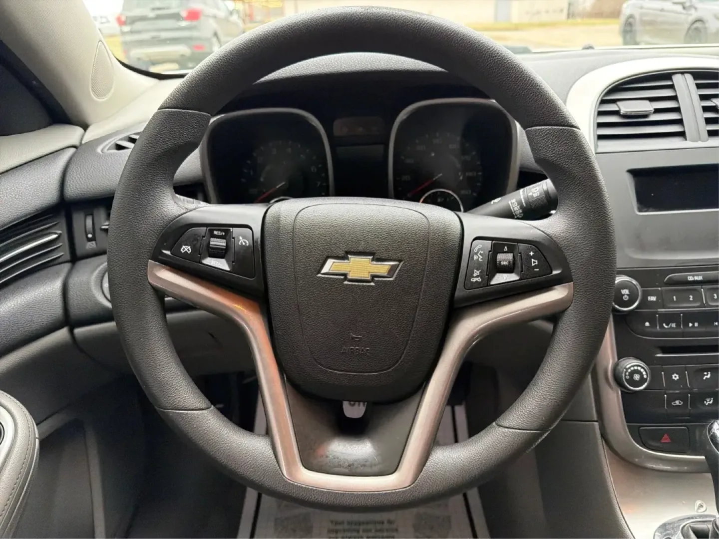 2014 Chevrolet Malibu 1LS (1G11B5SL5EU) with an ECOTEC 2.5L I-4 gasoline direct injection engine, located at 4508 South Dixie Dr, Moraine, OH, 45439, (937) 908-9800, 39.689976, -84.218452 - Experience the perfect blend of comfort, style, and reliability with the 2014 Chevrolet Malibu 1LS, available now at Advantage Car and Credit Moraine! Whether you're commuting to work, running errands, or planning a weekend getaway, this sleek sedan is designed to enhance your driving experience wh - Photo#16