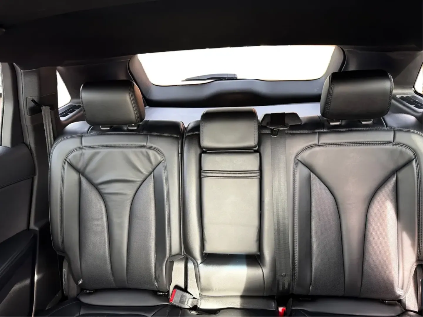 2017 Lincoln MKX Select (2LMPJ6KR7HB) with an 3.7L V6 DOHC 24V engine, 6A transmission, located at 8750 N County Rd 25A, Piqua, OH, 45356, (937) 908-9800, 40.164391, -84.232513 - **Elevate Your Family Adventures with the 2017 Lincoln MKX at Advantage Car and Credit!**<br /> <br /> Are you ready to transform your daily drive into a luxurious experience? The 2017 Lincoln MKX, available now at Advantage Car and Credit in New Carlisle, OH, is the perfect SUV for families and com - Photo#14