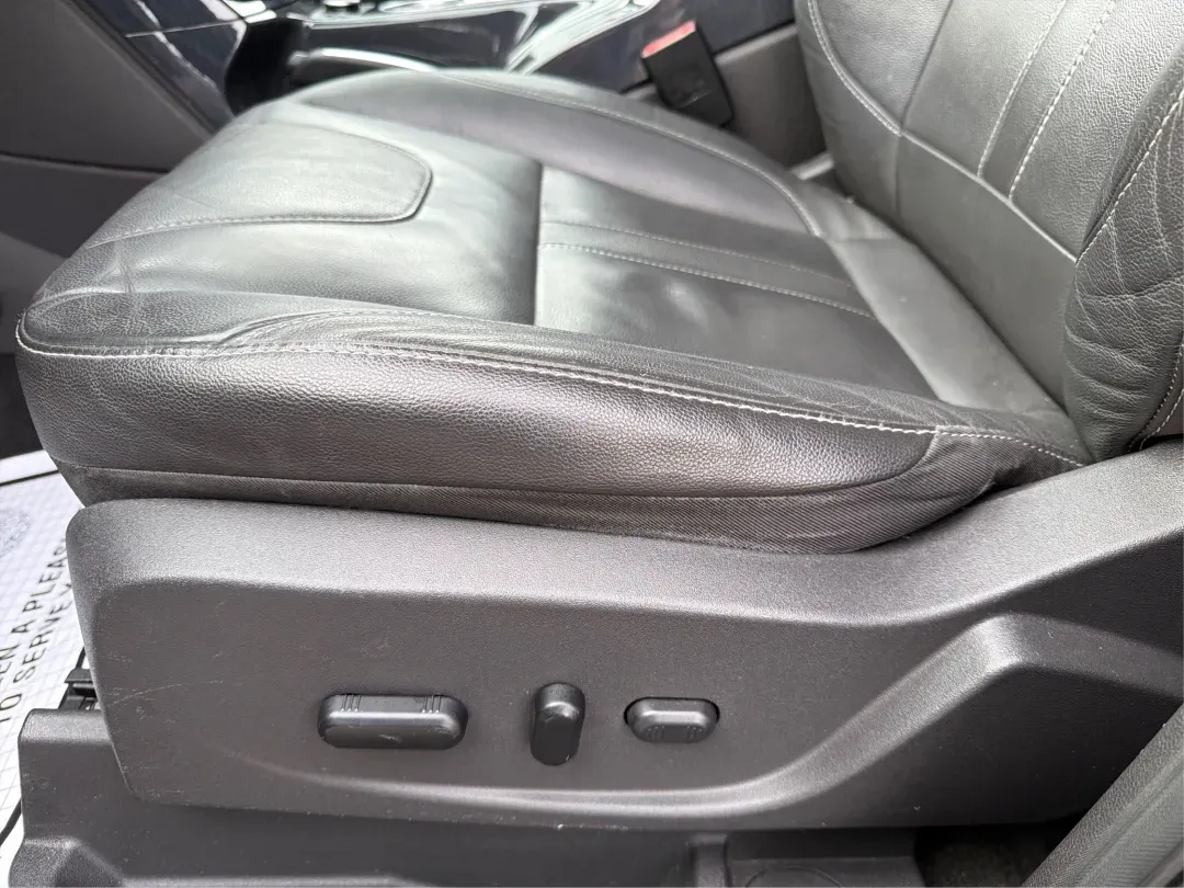 2013 Ford Escape Titanium (1FMCU9J90DU) with an EcoBoost 2L I-4 gasoline direct injection engine, located at 401 Woodman Dr, Riverside, OH, 45431, (937) 908-9800, 39.760899, -84.123421 - **Explore the Open Road with Confidence: 2013 Ford Escape Titanium at Advantage Car and Credit!**<br /> <br /> Are you ready for your next adventure? Whether you're taking the kids to soccer practice, planning weekend getaways, or commuting to work, this 2013 Ford Escape Titanium is the perfect comp - Photo#18