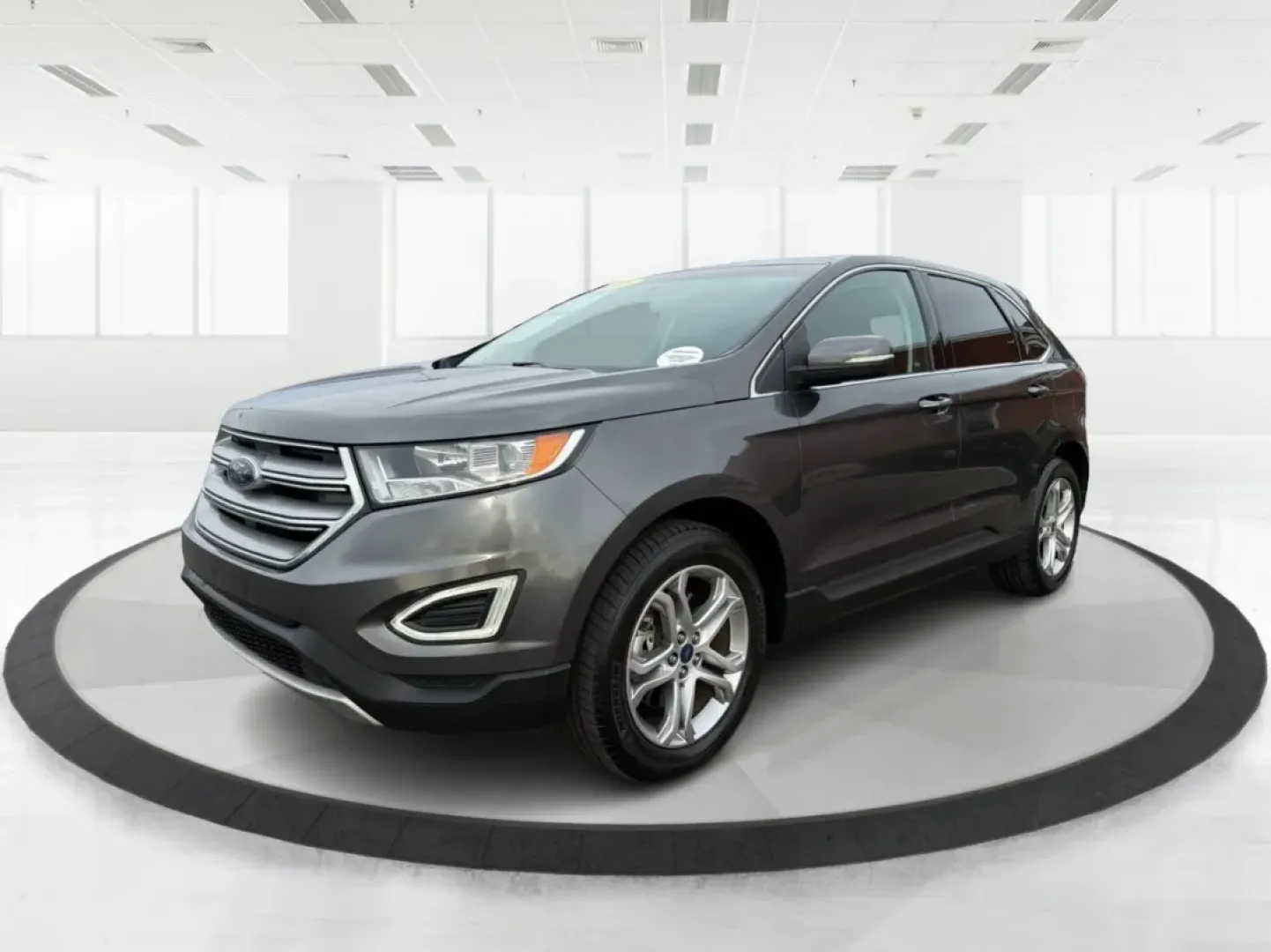 2015 Ford Edge Titanium (2FMTK3K89FB) with an 3.5L V6 DOHC 24V engine, 6A transmission, located at 8750 N County Rd 25A, Piqua, OH, 45356, (937) 908-9800, 40.164391, -84.232513 - **Explore New Horizons with the 2015 Ford Edge Titanium at Advantage Car and Credit**<br /> <br /> If you're on the hunt for a versatile SUV that can handle anything from daily commutes to weekend adventures, look no further than the 2015 Ford Edge Titanium. This sporty utility vehicle is the perfec - Photo#8