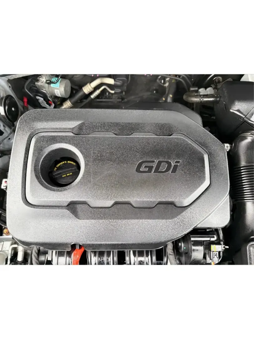 2017 Hyundai Sonata Base (5NPE24AF8HH) with an 2.4L L4 DOHC 16V engine, 7A transmission, located at 4508 South Dixie Dr, Moraine, OH, 45439, (937) 908-9800, 39.689976, -84.218452 - ### Drive Your Dream: 2017 Hyundai Sonata Perfect for Families and Commuters Alike!<br /> <br /> Looking for a reliable sedan that fits seamlessly into your busy lifestyle? The 2017 Hyundai Sonata is here to make every drive a pleasure, whether you're commuting to work, shuttling kids to soccer pra - Photo#11