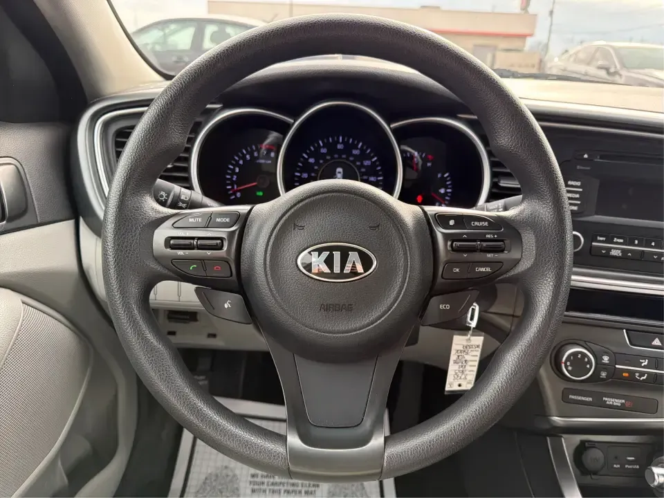 2015 Kia Optima LX (KNAGM4A73F5) with an Theta II 2.4L I-4 gasoline direct injection engine, 6-Speed Automatic transmission, located at 1951 S Dayton Lakeview Rd., New Carlisle, OH, 45344, (937) 908-9800, 39.890999, -84.050255 - Are you looking for a reliable sedan that combines style, comfort, and affordability? Look no further! At Advantage Car and Credit in New Carlisle, OH, we are excited to present this stunning 2015 Kia Optima LX, perfect for anyone from budget-conscious buyers to those needing a dependable vehicle fo - Photo#16