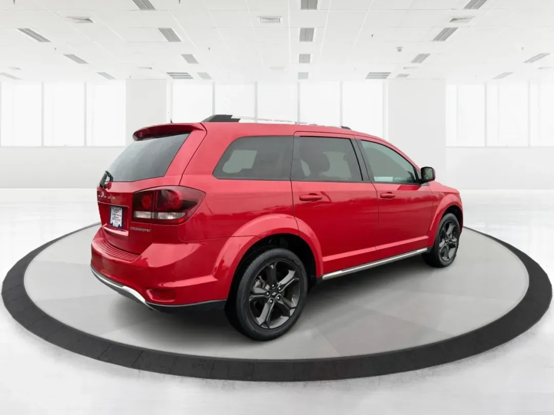 2019 Dodge Journey Crossroad (3C4PDCGB3KT) with an Other engine, located at 1099 N County Rd 25A , Troy, OH, 45373, (937) 908-9800, 40.057079, -84.212883 - ### Discover Adventure with the 2019 Dodge Journey Crossroad at Advantage Car and Credit!<br /> <br /> Are you ready to embark on new adventures with your family or friends? The 2019 Dodge Journey Crossroad is the perfect SUV for those seeking a blend of practicality and style. With spacious seating - Photo#2