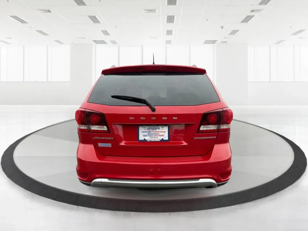 2019 Dodge Journey Crossroad (3C4PDCGB3KT) with an Other engine, located at 1099 N County Rd 25A , Troy, OH, 45373, (937) 908-9800, 40.057079, -84.212883 - ### Discover Adventure with the 2019 Dodge Journey Crossroad at Advantage Car and Credit!<br /> <br /> Are you ready to embark on new adventures with your family or friends? The 2019 Dodge Journey Crossroad is the perfect SUV for those seeking a blend of practicality and style. With spacious seating - Photo#3