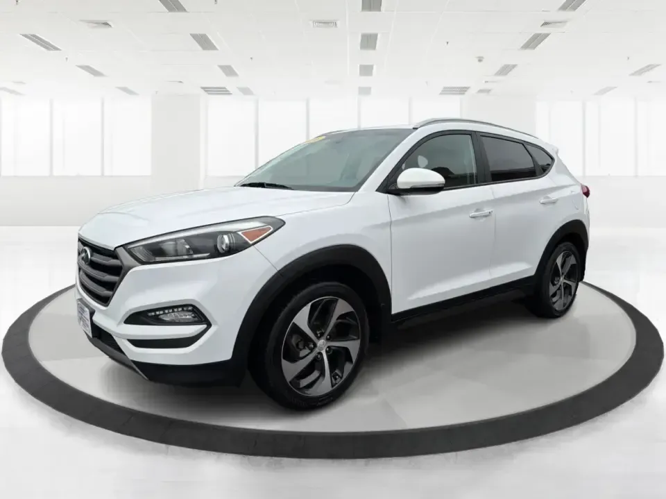 2016 Hyundai Tucson Sport (KM8J3CA26GU) with an 1.6L I-4 gasoline direct injection engine, 7A transmission, located at 1184 Kauffman Ave, Fairborn, OH, 45324, (937) 908-9800, 39.807072, -84.030914 - Discover a world of adventure with the 2016 Hyundai Tucson Sport, the perfect SUV for active families and weekend explorers alike! With its stylish Dazzling White exterior and spacious interior, this vehicle is designed for those who crave both comfort and versatility. Whether you're navigating thro - Photo#8