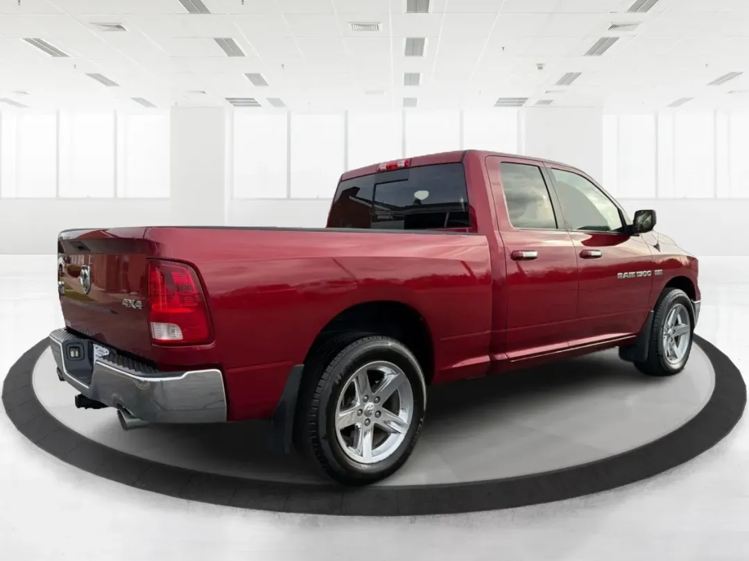 2012 Ram 1500 SLT (1C6RD7GT9CS) with an HEMI 5.7L V-8 variable valve control engine, located at 1230 East Main St, Xenia, OH, 45385, (937) 908-9800, 39.688026, -83.910172 - **Unleash Adventure with the 2012 Ram 1500 SLT Your Next Truck Awaits!**<br /> <br /> Are you ready to elevate your weekend adventures or tackle your daily commute with confidence? Look no further than the 2012 Ram 1500 SLT, a robust and stylish pickup truck designed to meet the needs of families, - Photo#2