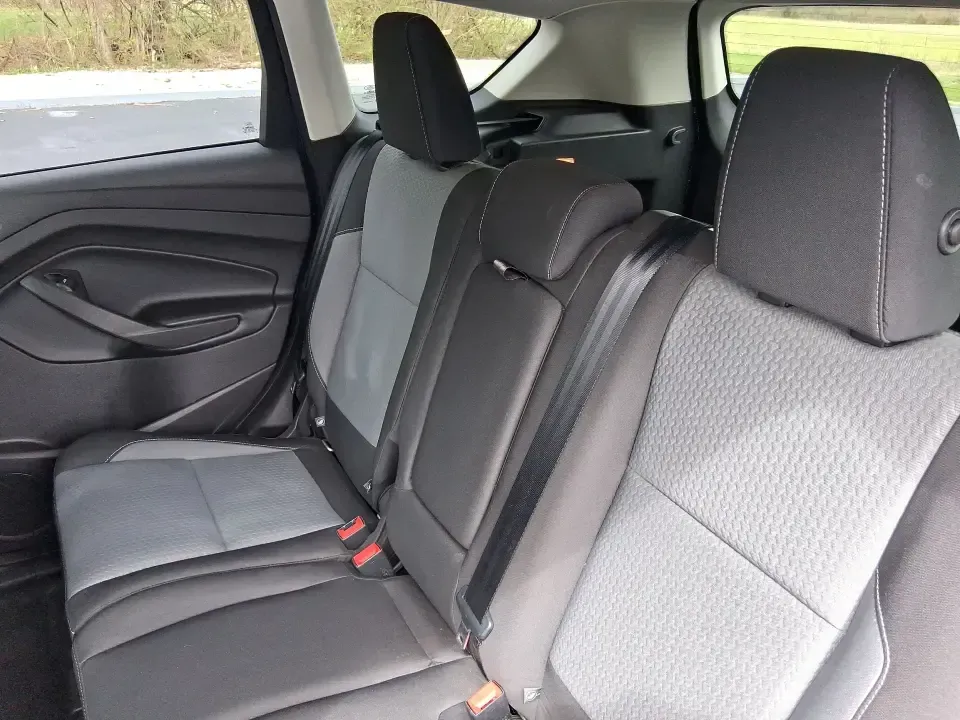 2017 Ford Escape SE 4WD (1FMCU9G93HU) with an 2.0L L4 DOHC 16V engine, 6-Speed Automatic transmission, located at 1099 N County Rd 25A , Troy, OH, 45373, (937) 908-9800, 40.057079, -84.212883 - Discover the ultimate blend of comfort, capability, and style with the 2017 Ford Escape SE 4WD, a perfect companion for families on the go or adventurers seeking their next weekend thrill. With its spacious interior and robust features, this SUV is designed for those who lead an active lifestyle, ma - Photo#10