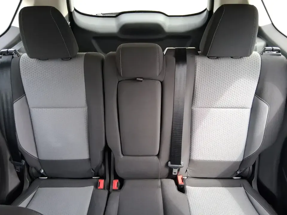 2017 Ford Escape SE 4WD (1FMCU9G93HU) with an 2.0L L4 DOHC 16V engine, 6-Speed Automatic transmission, located at 1099 N County Rd 25A , Troy, OH, 45373, (937) 908-9800, 40.057079, -84.212883 - Discover the ultimate blend of comfort, capability, and style with the 2017 Ford Escape SE 4WD, a perfect companion for families on the go or adventurers seeking their next weekend thrill. With its spacious interior and robust features, this SUV is designed for those who lead an active lifestyle, ma - Photo#14