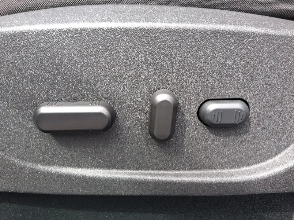 2017 Ford Escape SE 4WD (1FMCU9G93HU) with an 2.0L L4 DOHC 16V engine, 6-Speed Automatic transmission, located at 1099 N County Rd 25A , Troy, OH, 45373, (937) 908-9800, 40.057079, -84.212883 - Discover the ultimate blend of comfort, capability, and style with the 2017 Ford Escape SE 4WD, a perfect companion for families on the go or adventurers seeking their next weekend thrill. With its spacious interior and robust features, this SUV is designed for those who lead an active lifestyle, ma - Photo#18