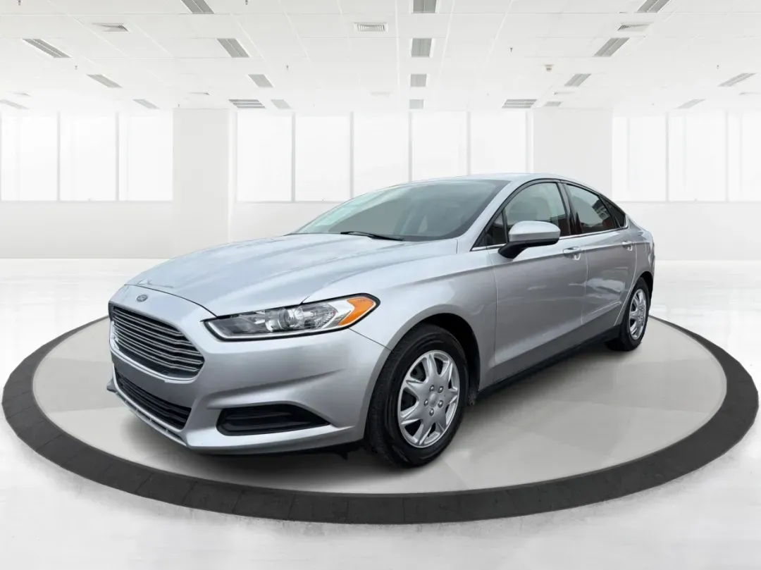 2014 Ford Fusion S (3FA6P0G70ER) with an 2.5L L4 DOHC 16V engine, located at 1951 S Dayton Lakeview Rd., New Carlisle, OH, 45344, (937) 908-9800, 39.890999, -84.050255 - **Discover a New Level of Comfort and Style with the 2014 Ford Fusion at Advantage Car and Credit!**<br /> <br /> Are you on the hunt for a reliable sedan that perfectly balances style, efficiency, and comfort? Look no further than the 2014 Ford Fusion, available now at Advantage Car and Credit in N - Photo#8