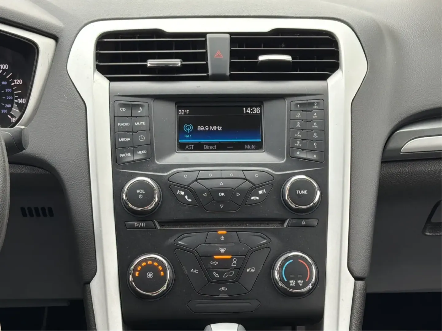 2014 Ford Fusion S (3FA6P0G70ER) with an 2.5L L4 DOHC 16V engine, Automatic transmission, located at 1951 S Dayton Lakeview Rd., New Carlisle, OH, 45344, (937) 908-9800, 39.890999, -84.050255 - **Discover a New Level of Comfort and Style with the 2014 Ford Fusion at Advantage Car and Credit!**<br /> <br /> Are you on the hunt for a reliable sedan that perfectly balances style, efficiency, and comfort? Look no further than the 2014 Ford Fusion, available now at Advantage Car and Credit in N - Photo#13