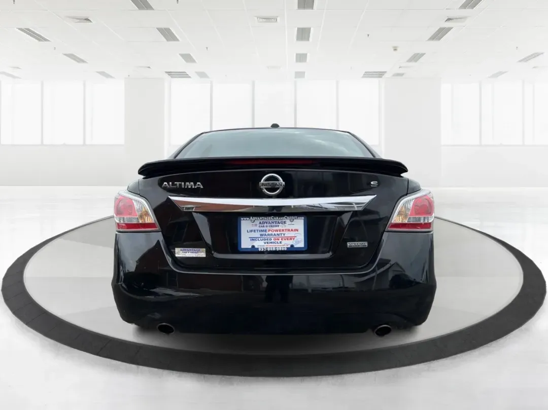 2015 Nissan Altima 2.5 S (1N4AL3AP8FC) with an 2.5L I-4 DOHC engine, located at 1184 Kauffman Ave, Fairborn, OH, 45324, (937) 908-9800, 39.807072, -84.030914 - ### Drive Your Future with Confidence: 2015 Nissan Altima at Advantage Car and Credit - Fairborn<br /> <br /> Are you looking for a reliable sedan that balances comfort, efficiency, and style? Look no further than the 2015 Nissan Altima 2.5 S, a perfect choice for daily commuters, growing families, - Photo#3