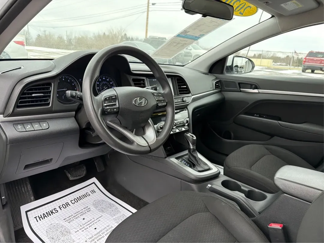 2020 Hyundai Elantra SEL (5NPD84LF8LH) with an Nu 2L I-4 DOHC engine, located at 880 E. National Road, Vandalia, OH, 45377, (937) 908-9800, 39.891918, -84.183594 - Are you ready to elevate your everyday driving experience? Look no further than this stunning 2020 Hyundai Elantra SEL, the perfect sedan for commuters, growing families, or anyone seeking a stylish ride that won't break the bank. Whether you're navigating the bustling streets of Vandalia or embarki - Photo#9