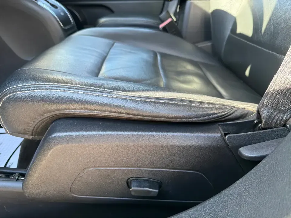 2016 Jeep Patriot High Altitude Edition (1C4NJRFB2GD) with an 2.4L I-4 DOHC engine, Automatic transmission, located at 401 Woodman Dr, Riverside, OH, 45431, (937) 908-9800, 39.760899, -84.123421 - **Adventure Awaits with the 2016 Jeep Patriot High Altitude Edition!**<br /> <br /> Are you ready to embrace the outdoors and transform your daily commute into an exciting journey? The 2016 Jeep Patriot High Altitude Edition is here at Advantage Car and Credit in Riverside, OH, where you can experie - Photo#17