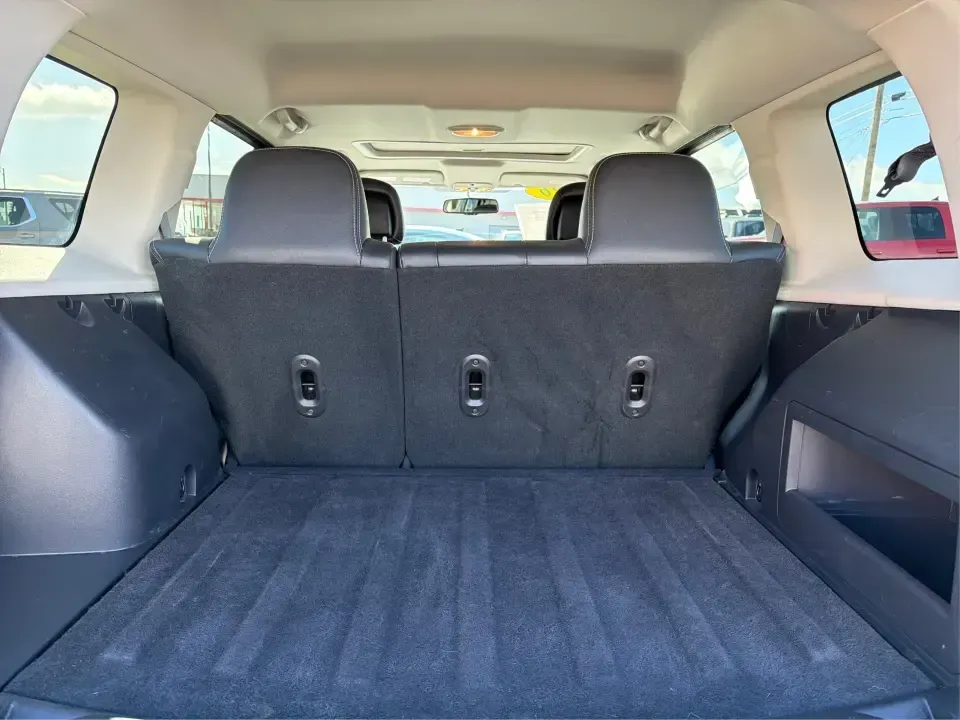 2016 Jeep Patriot High Altitude Edition (1C4NJRFB2GD) with an 2.4L I-4 DOHC engine, Automatic transmission, located at 4508 South Dixie Dr, Moraine, OH, 45439, (937) 908-9800, 39.689976, -84.218452 - **Adventure Awaits with the 2016 Jeep Patriot High Altitude Edition!**<br /> <br /> Are you ready to embrace the outdoors and transform your daily commute into an exciting journey? The 2016 Jeep Patriot High Altitude Edition is here at Advantage Car and Credit in Riverside, OH, where you can experie - Photo#12