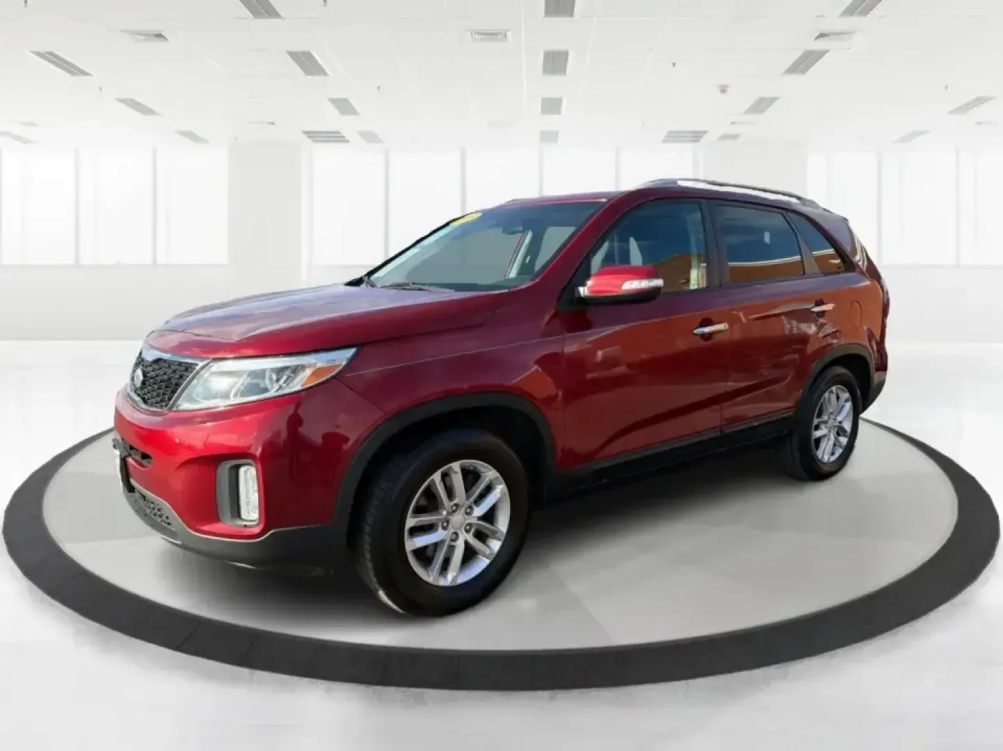 2015 Kia Sorento LX (5XYKT4A61FG) with an 2.4L I-4 gasoline direct injection engine, 6-Speed Automatic transmission, located at 401 Woodman Dr, Riverside, OH, 45431, (937) 908-9800, 39.760899, -84.123421 - **Experience Adventure with the 2015 Kia Sorento at Advantage Car and Credit - Riverside!**<br /> <br /> Are you ready to elevate your family's weekend getaways or daily commutes? Look no further than this stunning 2015 Kia Sorento LX, available at Advantage Car and Credit in Riverside, OH. This ver - Photo#8