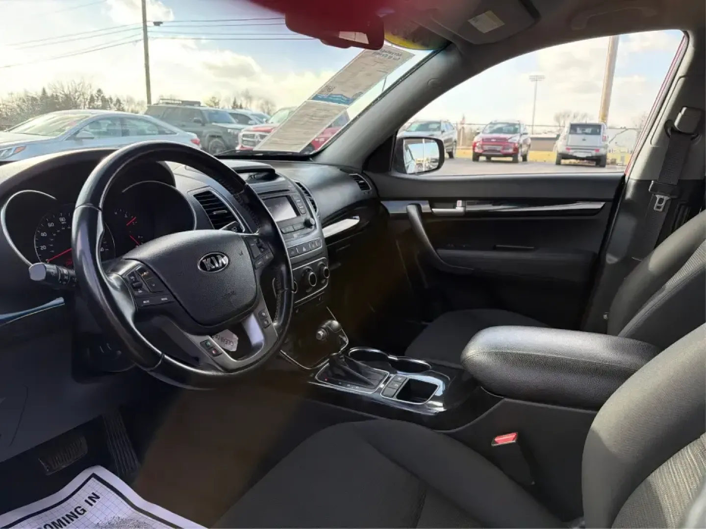 2015 Kia Sorento LX (5XYKT4A61FG) with an 2.4L I-4 gasoline direct injection engine, 6-Speed Automatic transmission, located at 401 Woodman Dr, Riverside, OH, 45431, (937) 908-9800, 39.760899, -84.123421 - **Experience Adventure with the 2015 Kia Sorento at Advantage Car and Credit - Riverside!**<br /> <br /> Are you ready to elevate your family's weekend getaways or daily commutes? Look no further than this stunning 2015 Kia Sorento LX, available at Advantage Car and Credit in Riverside, OH. This ver - Photo#9