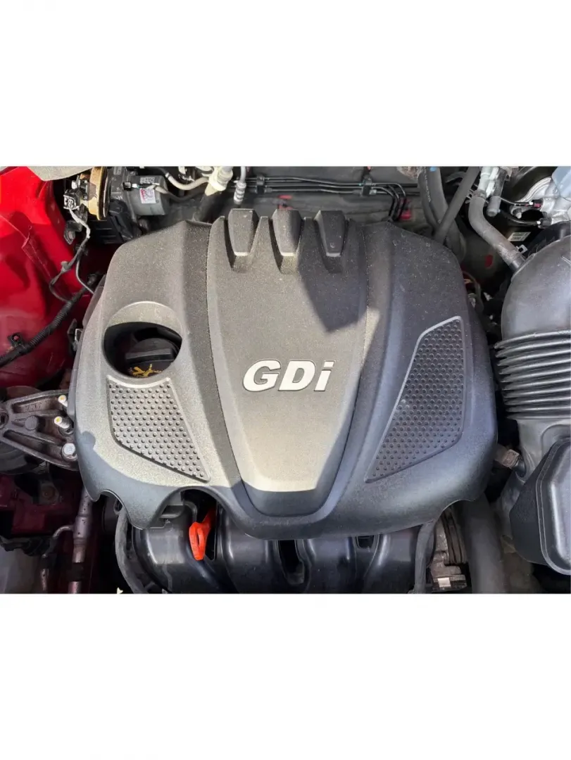 2015 Kia Sorento LX (5XYKT4A61FG) with an 2.4L I-4 gasoline direct injection engine, 6-Speed Automatic transmission, located at 401 Woodman Dr, Riverside, OH, 45431, (937) 908-9800, 39.760899, -84.123421 - **Experience Adventure with the 2015 Kia Sorento at Advantage Car and Credit - Riverside!**<br /> <br /> Are you ready to elevate your family's weekend getaways or daily commutes? Look no further than this stunning 2015 Kia Sorento LX, available at Advantage Car and Credit in Riverside, OH. This ver - Photo#11