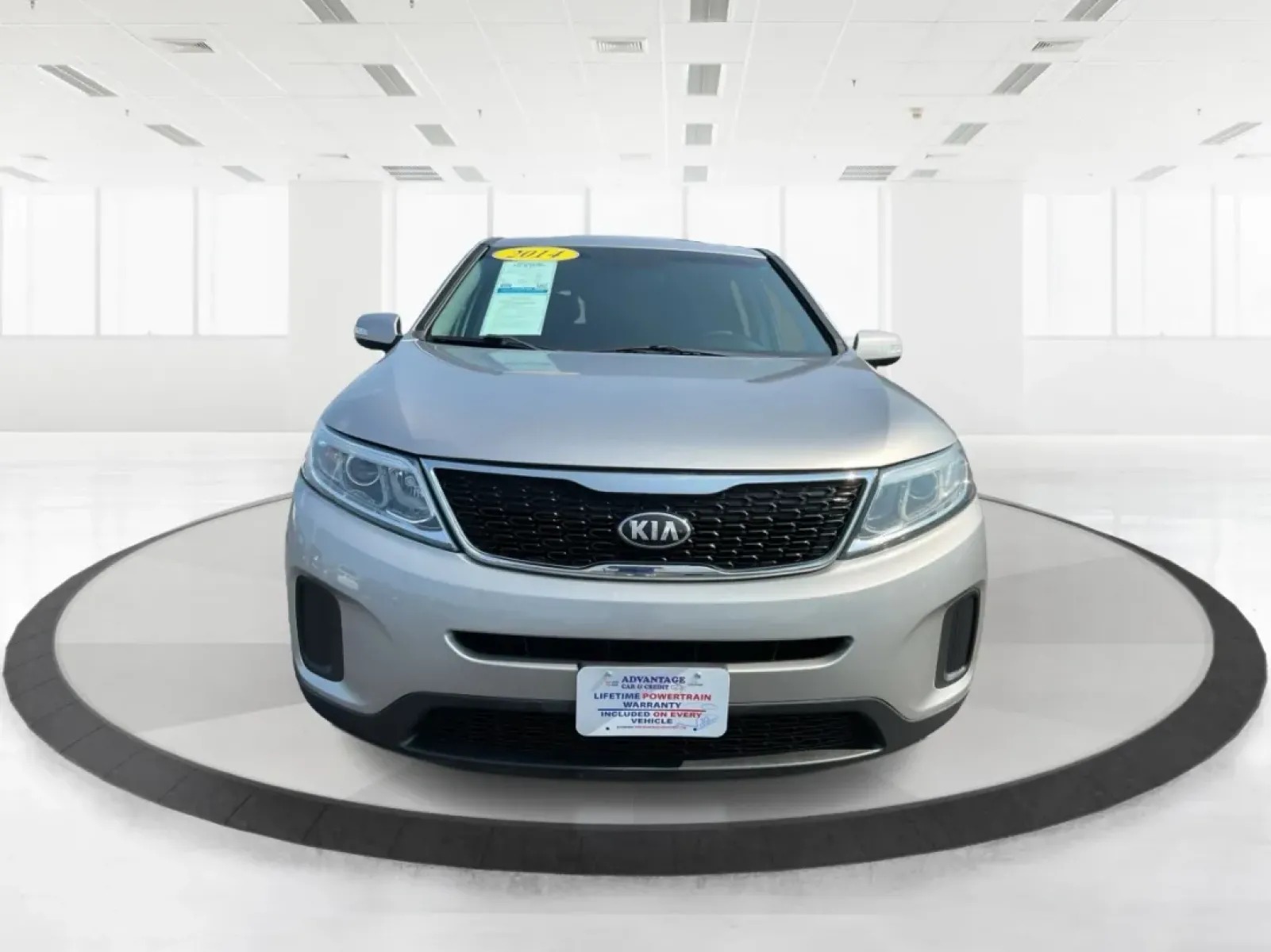 2014 Kia Sorento LX (5XYKT3A66EG) with an 2.4L I-4 gasoline direct injection engine, located at 1951 S Dayton Lakeview Rd., New Carlisle, OH, 45344, (937) 908-9800, 39.890999, -84.050255 - Discover the joy of family adventures with the 2014 Kia Sorento LX, now available at Advantage Car and Credit in New Carlisle, OH. This spacious SUV is perfect for growing families or anyone who loves weekend getaways. With a versatile interior and advanced features, the Sorento is designed for comf - Photo#7