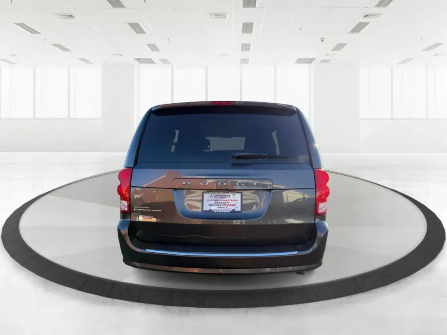 2016 Dodge Grand Caravan American Value Pkg (2C4RDGBG7GR) with an Pentastar 3.6L V-6 DOHC engine, 6A transmission, located at 4508 South Dixie Dr, Moraine, OH, 45439, (937) 908-9800, 39.689976, -84.218452 - **Discover the Freedom of Family Adventures with the 2016 Dodge Grand Caravan at Advantage Car and Credit - Moraine!**<br /> <br /> Are you ready to transform your family outings into unforgettable adventures? The 2016 Dodge Grand Caravan is the perfect companion for busy parents, spacious enough to - Photo#3