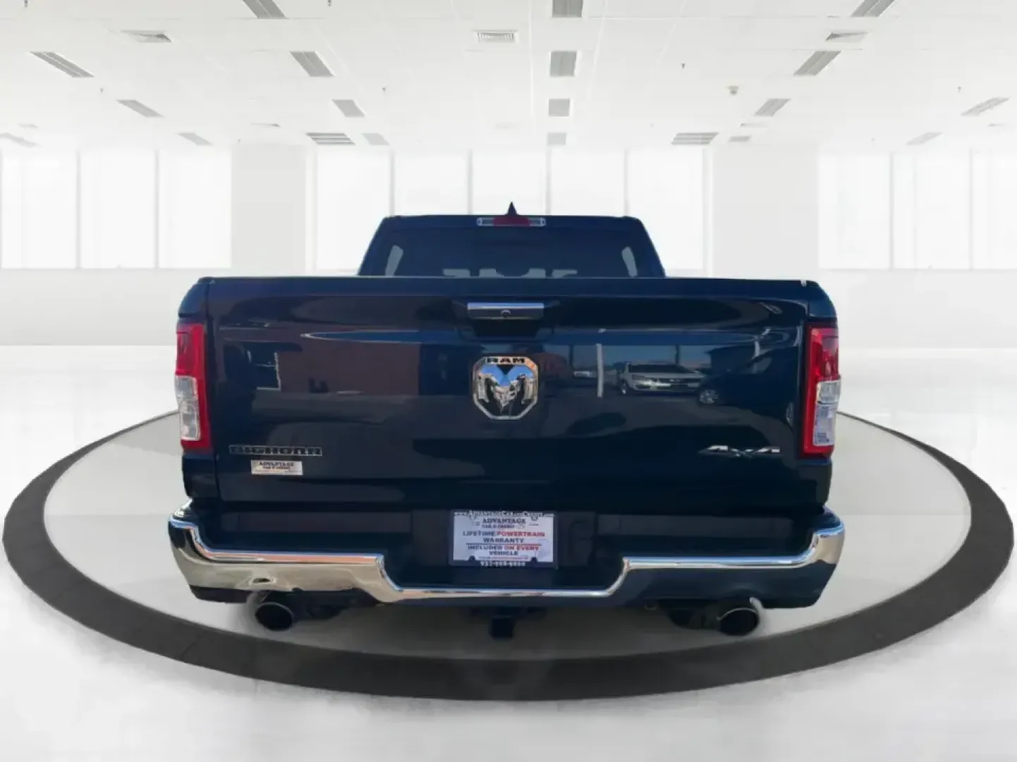 2019 Ram 1500 Big Horn/Lone Star Crew Cab 4x4 5'7 Box (1C6SRFFT2KN) with an 5.7L V8 OHV 16V engine, 8A transmission, located at 880 E. National Road, Vandalia, OH, 45377, (937) 908-9800, 39.891918, -84.183594 - **Experience the Ultimate Adventure with the 2019 Ram 1500 Big Horn/Lone Star Crew Cab 4x4!**<br /> <br /> If you're searching for a truck that seamlessly blends rugged capability with everyday practicality, look no further than the 2019 Ram 1500 Big Horn/Lone Star Crew Cab 4x4, available now at Adv - Photo#3