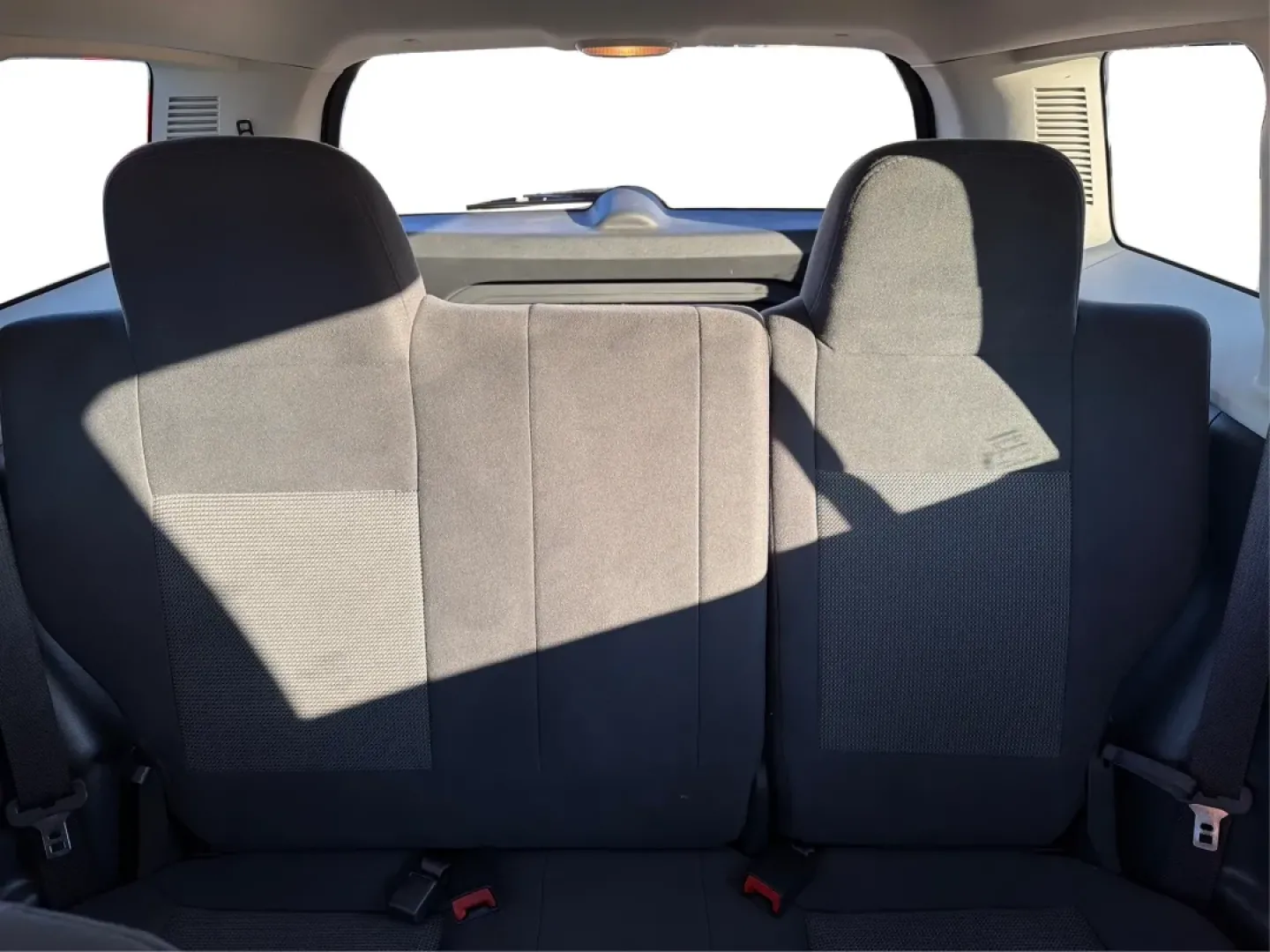 2012 Jeep Patriot Latitude (1C4NJRFB1CD) with an 2.4L I-4 DOHC engine, located at 1099 N County Rd 25A , Troy, OH, 45373, (937) 908-9800, 40.057079, -84.212883 - Experience the thrill of adventure with the 2012 Jeep Patriot Latitude, now available at Advantage Car and Credit in Troy, OH! Perfect for weekend getaways or daily commutes, this versatile SUV is designed to meet the needs of both adventure-seekers and budget-conscious buyers alike. With its rugged - Photo#14