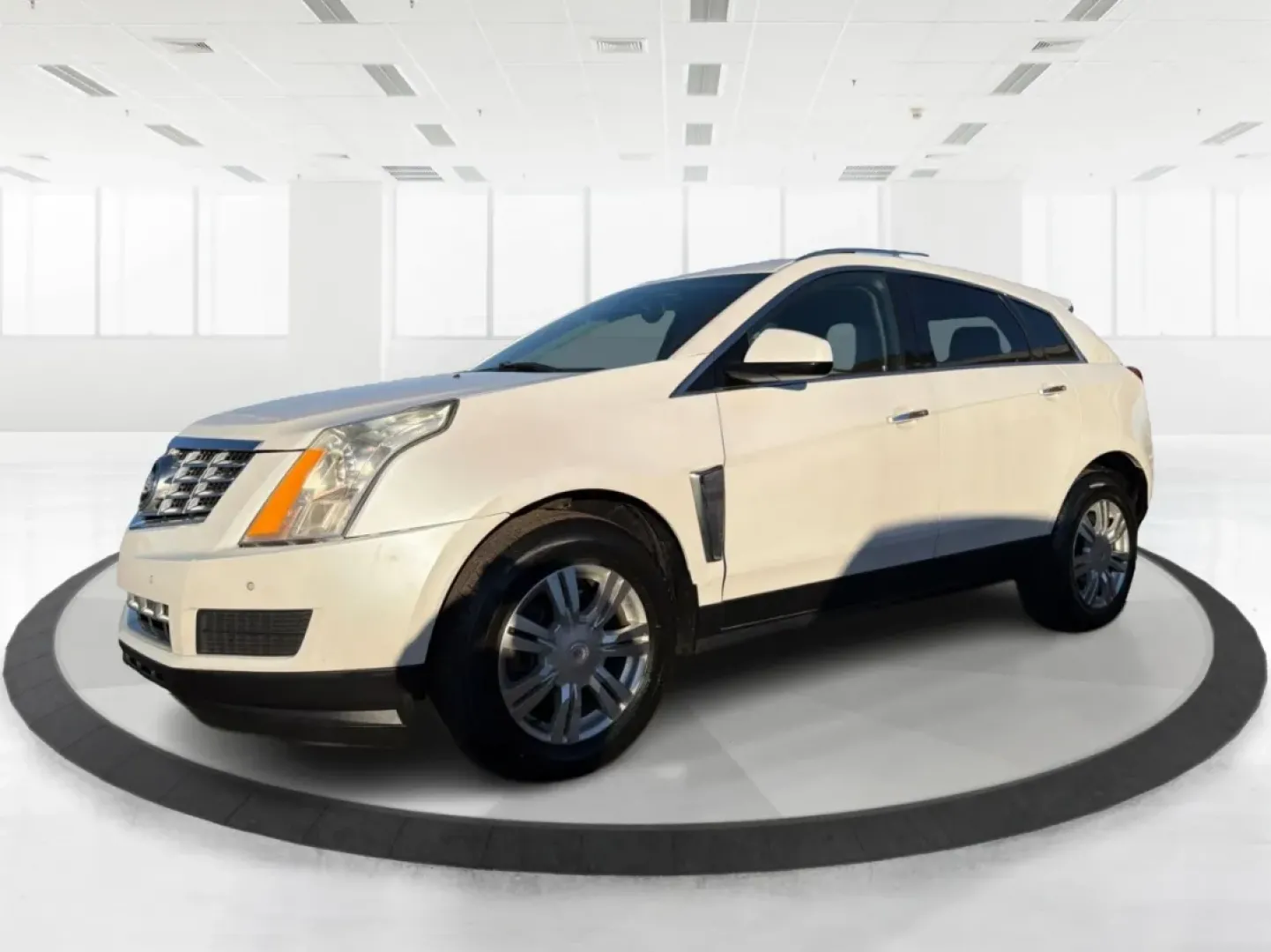 2013 Cadillac SRX Luxury Collection (3GYFNCE32DS) with an 3.6L V6 DOHC 24V FFV engine, 6-Speed Automatic transmission, located at 401 Woodman Dr, Riverside, OH, 45431, (937) 908-9800, 39.760899, -84.123421 - ### Elevate Your Everyday with the 2013 Cadillac SRX Luxury Collection <br /> <br /> Are you searching for the perfect vehicle to enhance your family's lifestyle or your daily commute? Look no further than the stunning 2013 Cadillac SRX Luxury Collection, available now at Advantage Car and Credit in - Photo#8