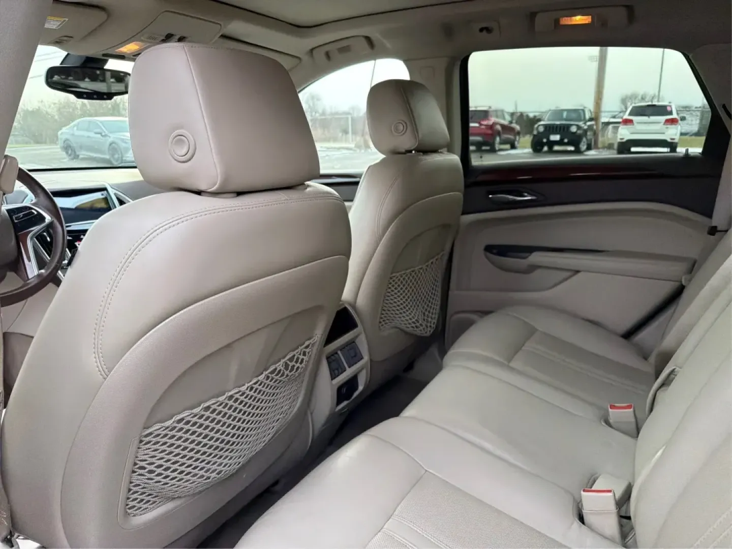 2013 Cadillac SRX Luxury Collection (3GYFNCE32DS) with an 3.6L V6 DOHC 24V FFV engine, 6-Speed Automatic transmission, located at 401 Woodman Dr, Riverside, OH, 45431, (937) 908-9800, 39.760899, -84.123421 - ### Elevate Your Everyday with the 2013 Cadillac SRX Luxury Collection <br /> <br /> Are you searching for the perfect vehicle to enhance your family's lifestyle or your daily commute? Look no further than the stunning 2013 Cadillac SRX Luxury Collection, available now at Advantage Car and Credit in - Photo#10