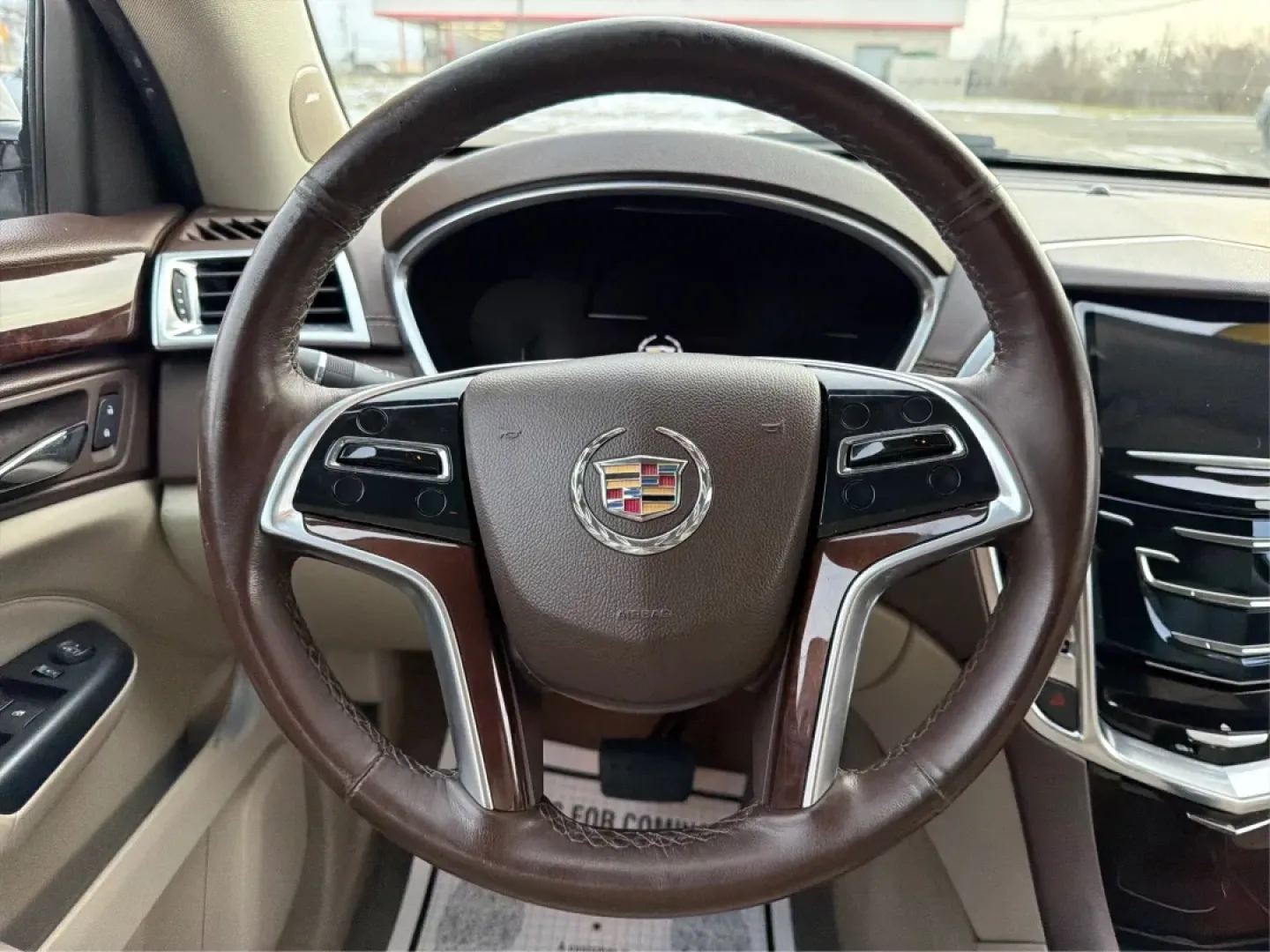 2013 Cadillac SRX Luxury Collection (3GYFNCE32DS) with an 3.6L V6 DOHC 24V FFV engine, 6-Speed Automatic transmission, located at 401 Woodman Dr, Riverside, OH, 45431, (937) 908-9800, 39.760899, -84.123421 - ### Elevate Your Everyday with the 2013 Cadillac SRX Luxury Collection <br /> <br /> Are you searching for the perfect vehicle to enhance your family's lifestyle or your daily commute? Look no further than the stunning 2013 Cadillac SRX Luxury Collection, available now at Advantage Car and Credit in - Photo#16