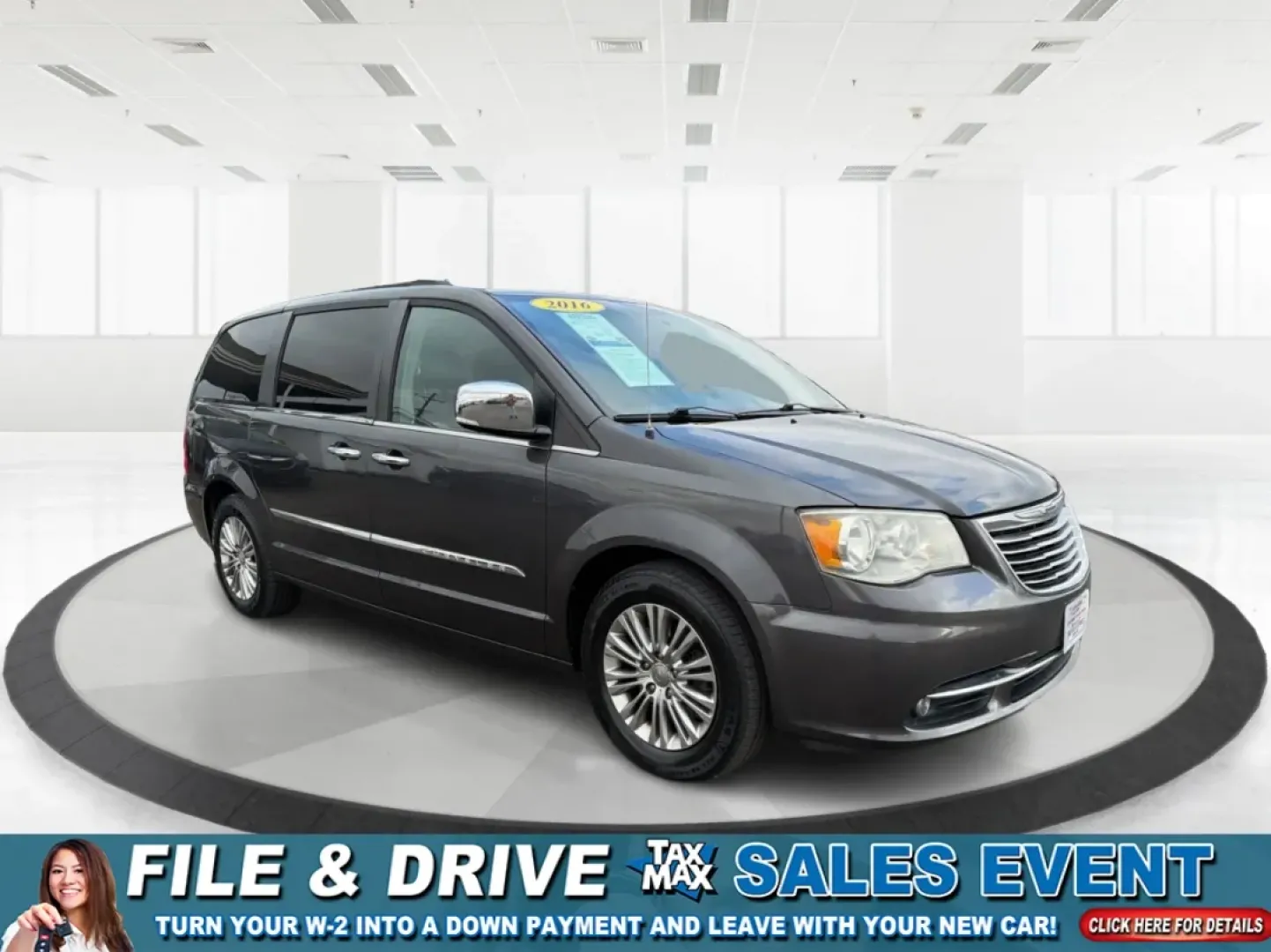 2016 Chrysler Town and Country Touring-L Anniversary Edition (2C4RC1CG8GR) with an Pentastar 3.6L V-6 DOHC engine, 6A transmission, located at 401 Woodman Dr, Riverside, OH, 45431, (937) 908-9800, 39.760899, -84.123421 - Experience the ultimate in family-friendly transportation with the 2016 Chrysler Town and Country, available now at Advantage Car and Credit in Riverside, OH! This exceptional passenger van is perfect for those seeking both versatility and comfort, making it an ideal choice for growing families, w - Photo#0