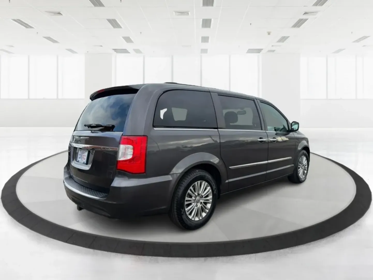 2016 Chrysler Town and Country Touring-L Anniversary Edition (2C4RC1CG8GR) with an Pentastar 3.6L V-6 DOHC engine, 6A transmission, located at 401 Woodman Dr, Riverside, OH, 45431, (937) 908-9800, 39.760899, -84.123421 - Experience the ultimate in family-friendly transportation with the 2016 Chrysler Town and Country, available now at Advantage Car and Credit in Riverside, OH! This exceptional passenger van is perfect for those seeking both versatility and comfort, making it an ideal choice for growing families, w - Photo#2