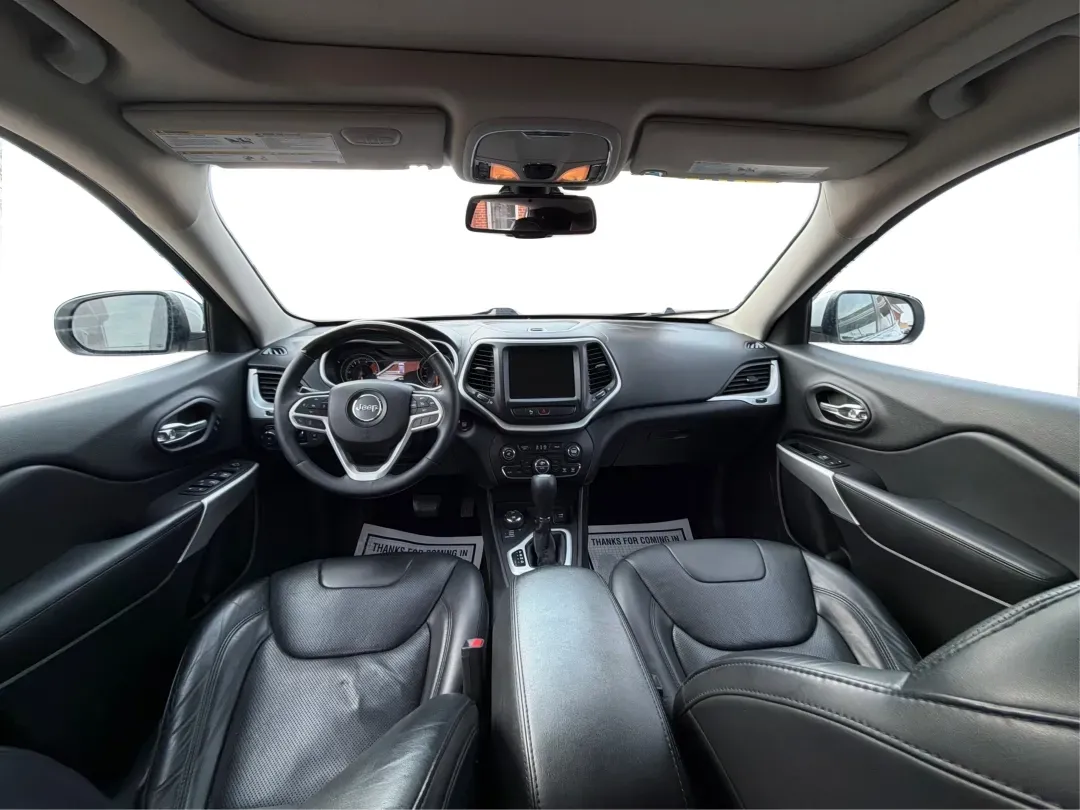 2017 Jeep Cherokee Overland 4x4 (1C4PJMJS9HW) with an Pentastar 3.2L V-6 DOHC engine, 9A transmission, located at 8750 N County Rd 25A, Piqua, OH, 45356, (937) 908-9800, 40.164391, -84.232513 - Looking for the perfect vehicle to elevate your family adventures or make daily commutes a breeze? Look no further than this stunning 2017 Jeep Cherokee Overland 4x4, available now at Advantage Car and Credit Piqua. With the versatile blend of a comfortable sport utility design and advanced feature - Photo#22