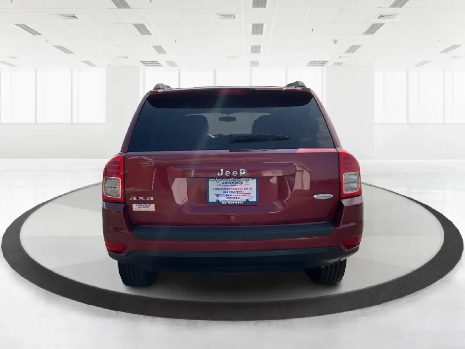 2013 Jeep Compass Latitude (1C4NJDEB6DD) with an 2.4L I-4 DOHC engine, located at 401 Woodman Dr, Riverside, OH, 45431, (937) 908-9800, 39.760899, -84.123421 - Are you ready to elevate your adventures and embrace a lifestyle filled with exploration? The 2013 Jeep Compass Latitude is the perfect companion for those who value versatility and comfort, making it an ideal choice for weekend getaways or daily commutes. This rugged yet refined SUV is now availabl - Photo#2