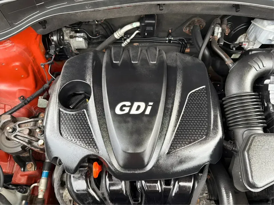 2013 Hyundai Santa Fe Sport 2.4 AWD (5XYZUDLB7DG) with an 2.4L L4 DOHC 16V engine, 6-Speed Automatic transmission, located at 401 Woodman Dr, Riverside, OH, 45431, (937) 908-9800, 39.760899, -84.123421 - **Experience the Freedom of Adventure with the 2013 Hyundai Santa Fe Sport AWD at Advantage Car and Credit - Riverside!**<br /> <br /> Are you ready to elevate your family's adventures or tackle your daily commutes with style and comfort? The 2013 Hyundai Santa Fe Sport 2.4 AWD is the perfect vehicl - Photo#11