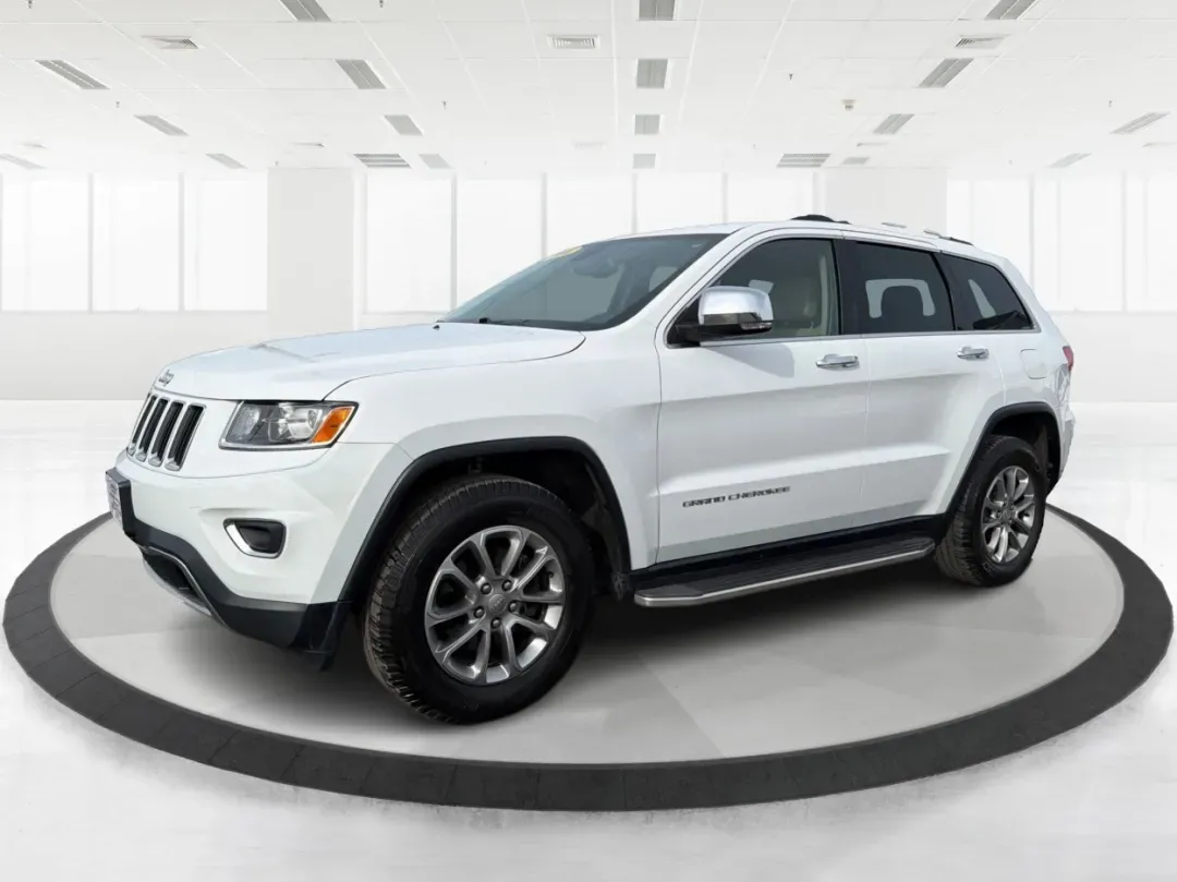 2016 Jeep Grand Cherokee Limited (1C4RJFBG8GC) with an Other engine, located at 8750 N County Rd 25A, Piqua, OH, 45356, (937) 908-9800, 40.164391, -84.232513 - Discover the ultimate blend of luxury and capability with this stunning 2016 Jeep Grand Cherokee Limited, now available at Advantage Car and Credit - Piqua! Perfect for those who crave adventure while needing a reliable vehicle for daily commuting or weekend family outings, this SUV is designed to e - Photo#8