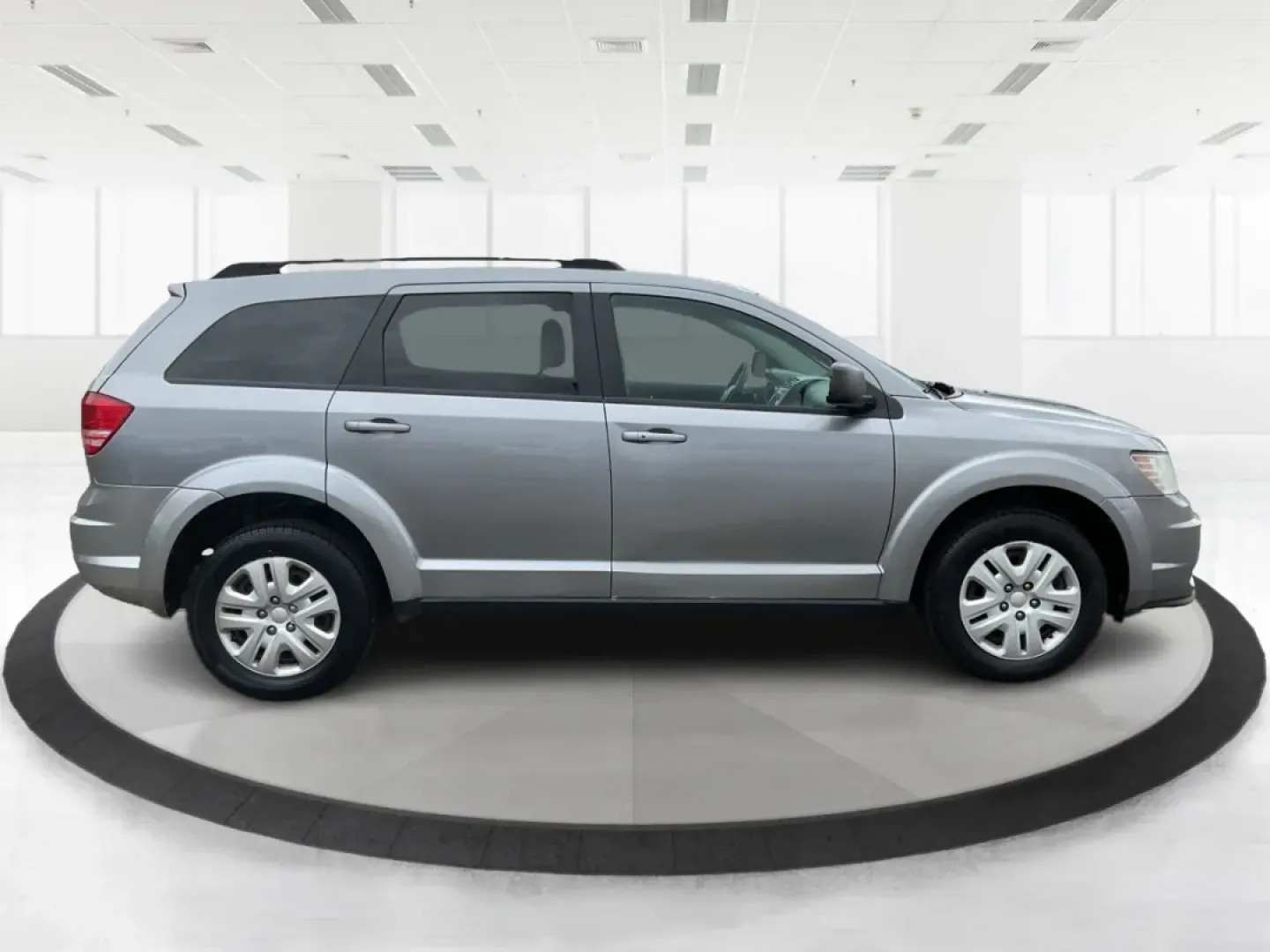 2017 Dodge Journey SE (3C4PDCAB2HT) with an Tigershark MultiAir 2.4L I-4 DOHC engine, located at 1951 S Dayton Lakeview Rd., New Carlisle, OH, 45344, (937) 908-9800, 39.890999, -84.050255 - **Unleash Your Family Adventures with the 2017 Dodge Journey at Advantage Car and Credit!**<br /> <br /> Are you searching for the perfect SUV to suit your growing family's needs or to make those weekend adventures more exciting? Look no further than this reliable and spacious **2017 Dodge Journey** - Photo#1