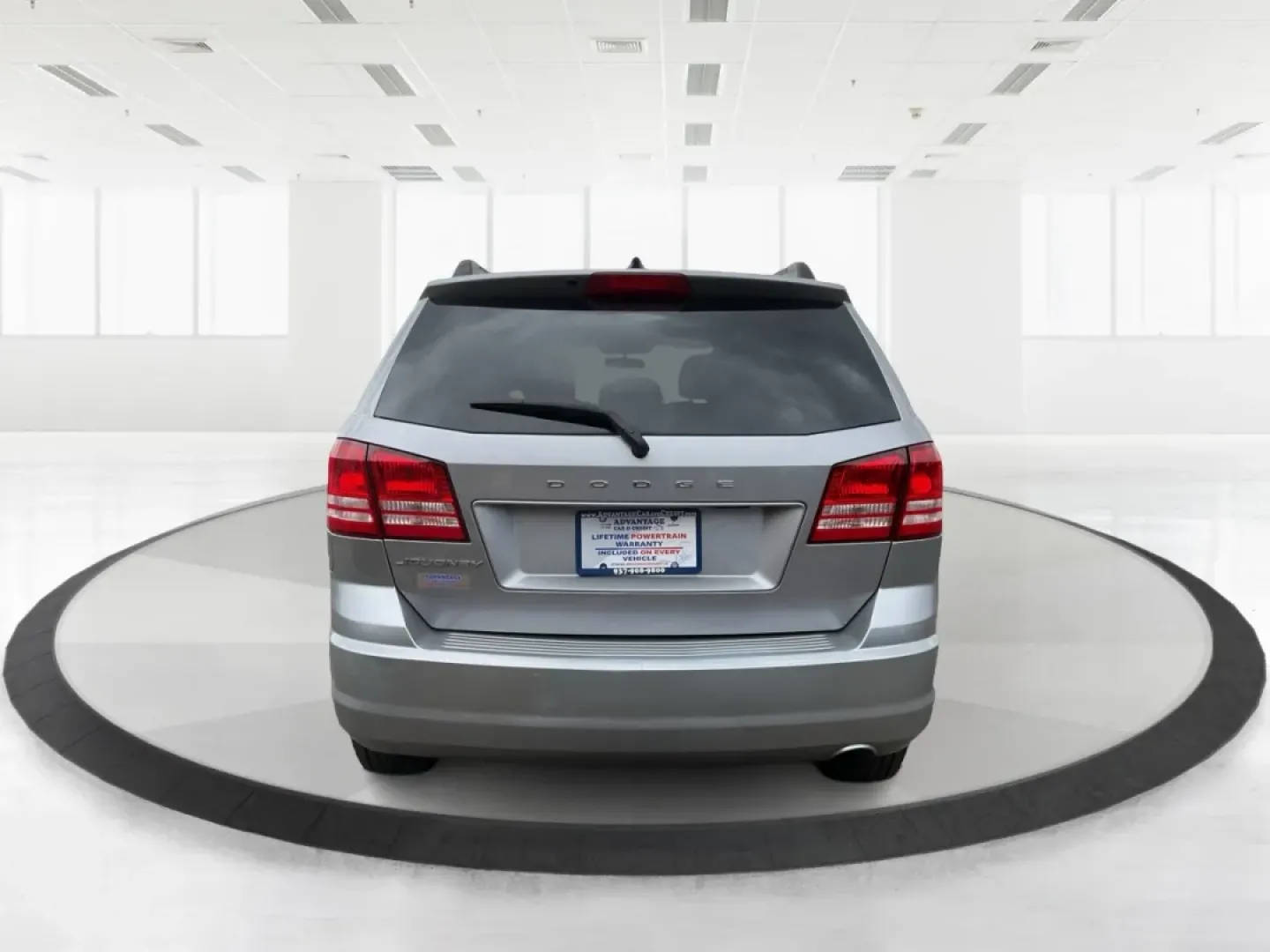 2017 Dodge Journey SE (3C4PDCAB2HT) with an Tigershark MultiAir 2.4L I-4 DOHC engine, located at 1951 S Dayton Lakeview Rd., New Carlisle, OH, 45344, (937) 908-9800, 39.890999, -84.050255 - **Unleash Your Family Adventures with the 2017 Dodge Journey at Advantage Car and Credit!**<br /> <br /> Are you searching for the perfect SUV to suit your growing family's needs or to make those weekend adventures more exciting? Look no further than this reliable and spacious **2017 Dodge Journey** - Photo#3