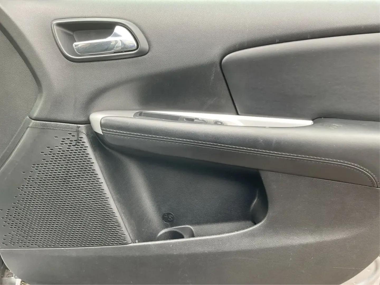 2017 Dodge Journey SE (3C4PDCAB2HT) with an Tigershark MultiAir 2.4L I-4 DOHC engine, located at 1951 S Dayton Lakeview Rd., New Carlisle, OH, 45344, (937) 908-9800, 39.890999, -84.050255 - **Unleash Your Family Adventures with the 2017 Dodge Journey at Advantage Car and Credit!**<br /> <br /> Are you searching for the perfect SUV to suit your growing family's needs or to make those weekend adventures more exciting? Look no further than this reliable and spacious **2017 Dodge Journey** - Photo#19