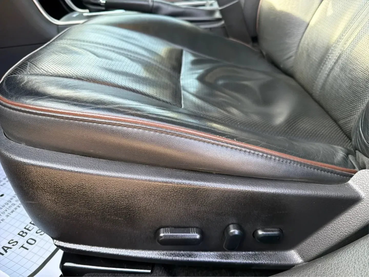 2011 Lincoln MKZ Base (3LNHL2GC5BR) with an 3.5L V6 DOHC 24V engine, 6-Speed Automatic transmission, located at 401 Woodman Dr, Riverside, OH, 45431, (937) 908-9800, 39.760899, -84.123421 - **Elevate Your Commute with the 2011 Lincoln MKZ at Advantage Car and Credit - Riverside!**<br /> <br /> Ready to transform your daily drive into a luxurious experience? The 2011 Lincoln MKZ is the perfect vehicle for those seeking comfort without compromising on style. With its sleek black exterior - Photo#18