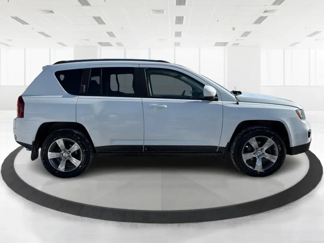 2016 Jeep Compass High Altitude Edition (1C4NJDEB4GD) with an 2.4L I-4 DOHC engine, 6A transmission, located at 4508 South Dixie Dr, Moraine, OH, 45439, (937) 908-9800, 39.689976, -84.218452 - ### Get Ready for Your Next Adventure with the 2016 Jeep Compass High Altitude Edition!<br /> <br /> Are you an adventure seeker or a weekend warrior? The 2016 Jeep Compass High Altitude Edition is the perfect vehicle to elevate your lifestyle! Ideal for those who love hitting the trails or simply r - Photo#1