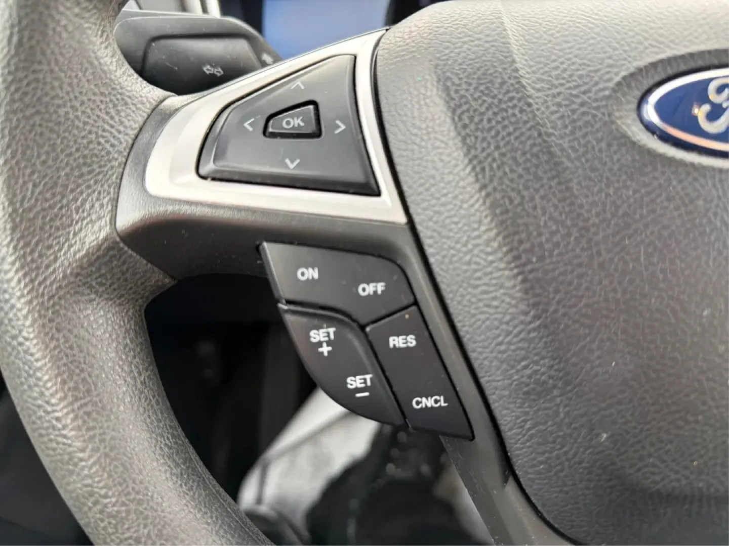 2015 Ford Fusion SE (3FA6P0H78FR) with an 2.5L L4 DOHC 16V engine, Automatic transmission, located at 4508 South Dixie Dr, Moraine, OH, 45439, (937) 908-9800, 39.689976, -84.218452 - Discover the perfect blend of style, comfort, and reliability with this stunning 2015 Ford Fusion SE, available now at Advantage Car and Credit in Moraine, OH! Whether you're commuting to work, shuttling kids to school, or embarking on weekend adventures, this sleek sedan is designed to fit seamless - Photo#15