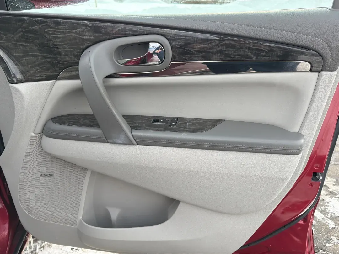 2014 Buick Enclave Leather (5GAKVBKD5EJ) with an 3.6L V-6 gasoline direct injection engine, 6-Speed Automatic Overdrive transmission, located at 1099 N County Rd 25A , Troy, OH, 45373, (937) 908-9800, 40.057079, -84.212883 - ### Discover Adventure in Style: 2014 Buick Enclave at Advantage Car and Credit<br /> <br /> Are you ready to elevate your family road trips or weekend adventures? The 2014 Buick Enclave, available now at Advantage Car and Credit in Fairborn, OH, is the perfect vehicle for those looking for comfort, - Photo#20