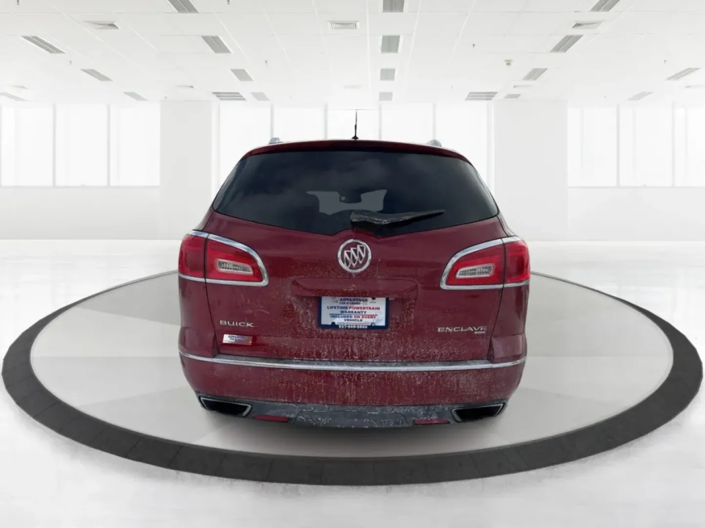 2014 Buick Enclave Leather (5GAKVBKD5EJ) with an 3.6L V-6 gasoline direct injection engine, 6-Speed Automatic Overdrive transmission, located at 880 E. National Road, Vandalia, OH, 45377, (937) 908-9800, 39.891918, -84.183594 - ### Discover Adventure in Style: 2014 Buick Enclave at Advantage Car and Credit<br /> <br /> Are you ready to elevate your family road trips or weekend adventures? The 2014 Buick Enclave, available now at Advantage Car and Credit in Fairborn, OH, is the perfect vehicle for those looking for comfort, - Photo#3