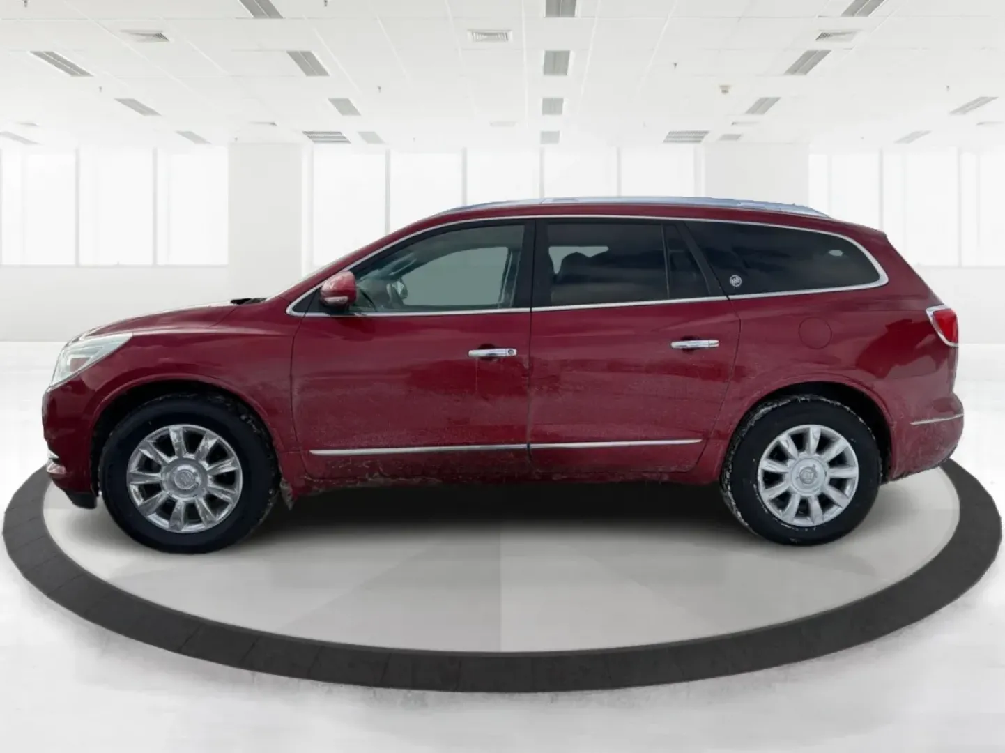 2014 Buick Enclave Leather (5GAKVBKD5EJ) with an 3.6L V-6 gasoline direct injection engine, 6-Speed Automatic Overdrive transmission, located at 880 E. National Road, Vandalia, OH, 45377, (937) 908-9800, 39.891918, -84.183594 - ### Discover Adventure in Style: 2014 Buick Enclave at Advantage Car and Credit<br /> <br /> Are you ready to elevate your family road trips or weekend adventures? The 2014 Buick Enclave, available now at Advantage Car and Credit in Fairborn, OH, is the perfect vehicle for those looking for comfort, - Photo#5