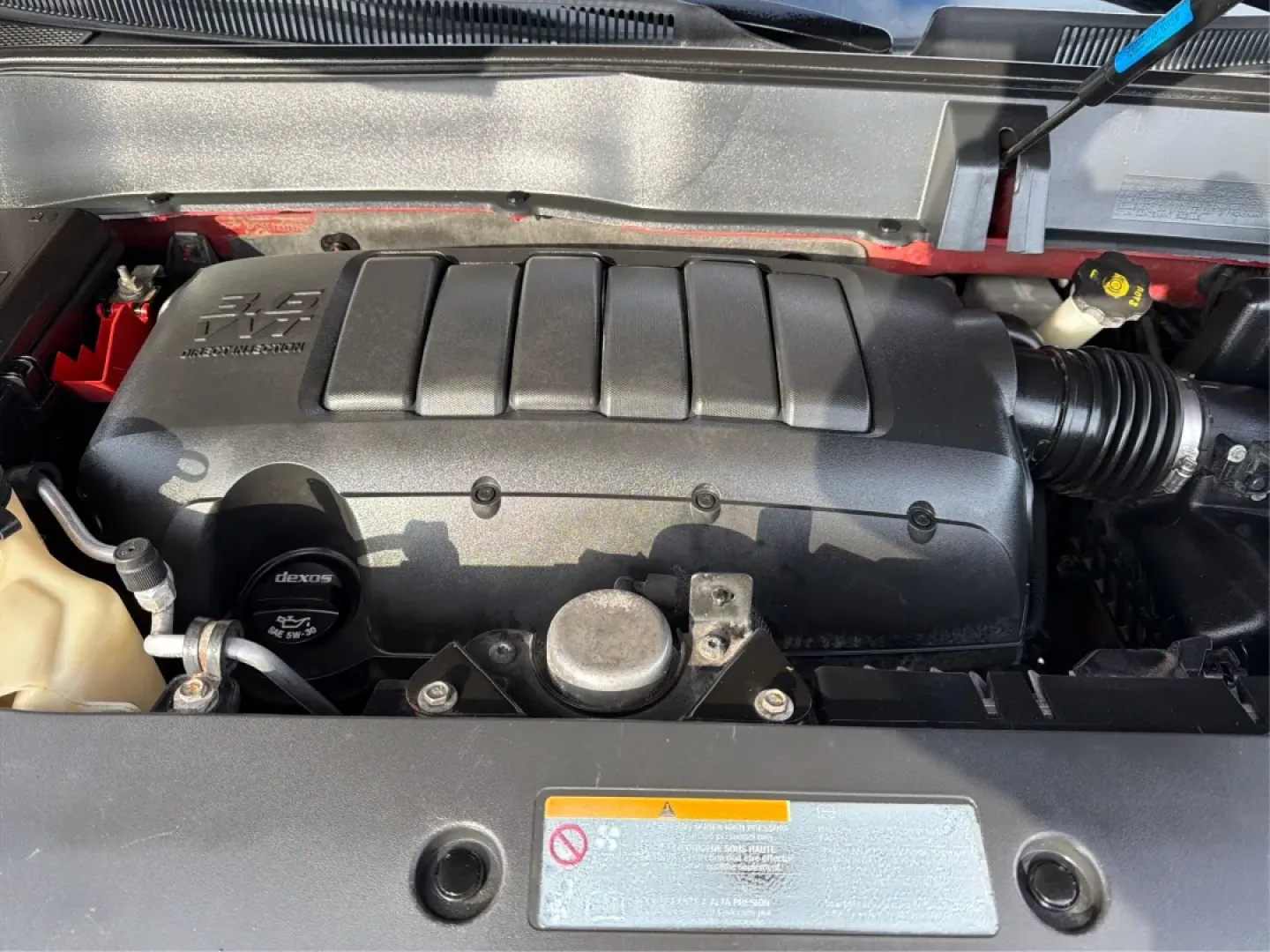 2014 Buick Enclave Leather (5GAKVBKD5EJ) with an 3.6L V-6 gasoline direct injection engine, 6-Speed Automatic Overdrive transmission, located at 880 E. National Road, Vandalia, OH, 45377, (937) 908-9800, 39.891918, -84.183594 - ### Discover Adventure in Style: 2014 Buick Enclave at Advantage Car and Credit<br /> <br /> Are you ready to elevate your family road trips or weekend adventures? The 2014 Buick Enclave, available now at Advantage Car and Credit in Fairborn, OH, is the perfect vehicle for those looking for comfort, - Photo#11