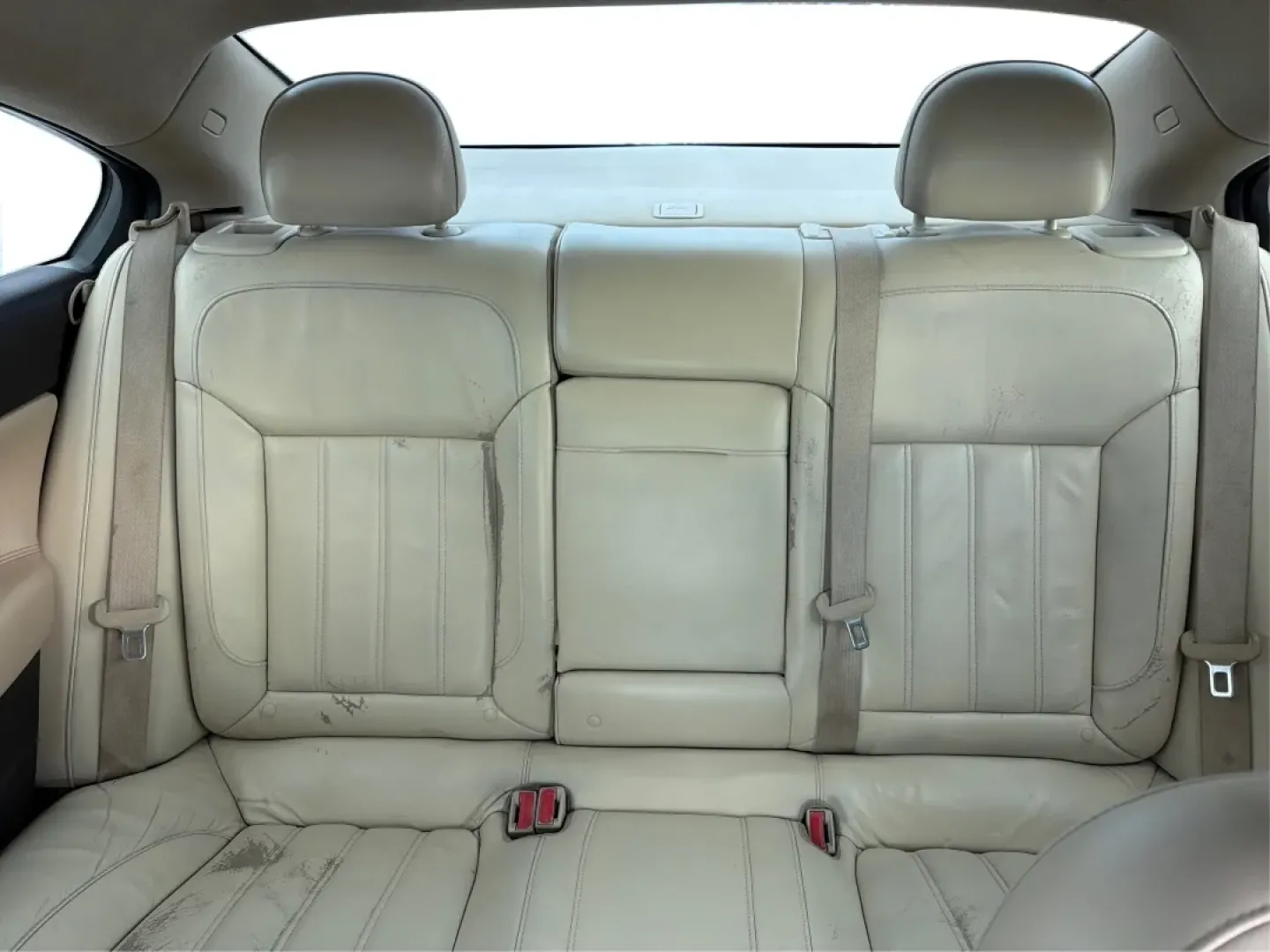 2013 Buick Regal Turbo - Premium 1 (2G4GS5EV0D9) with an ECOTEC 2L I-4 gasoline direct injection engine, 6-Speed Automatic transmission, located at 1951 S Dayton Lakeview Rd., New Carlisle, OH, 45344, (937) 908-9800, 39.890999, -84.050255 - **Experience Luxury and Performance with the 2013 Buick Regal Turbo - Premium 1 at Advantage Car and Credit in New Carlisle!**<br /> <br /> If you're looking for a versatile sedan that combines luxury, performance, and affordability, the 2013 Buick Regal Turbo - Premium 1 is the perfect fit for you. - Photo#14