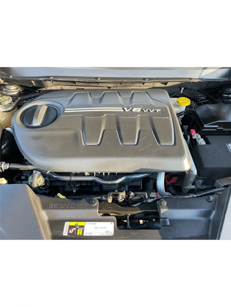 2014 Jeep Cherokee Limited (1C4PJMDS5EW) with an Other engine, located at 1099 N County Rd 25A , Troy, OH, 45373, (937) 908-9800, 40.057079, -84.212883 - Discover the perfect blend of versatility and style with the 2014 Jeep Cherokee Limited, now available at Advantage Car and Credit in Troy, OH! Whether you're navigating the daily grind or embarking on weekend adventures, this crossover SUV is designed to enhance your lifestyle, making it an ideal c - Photo#11